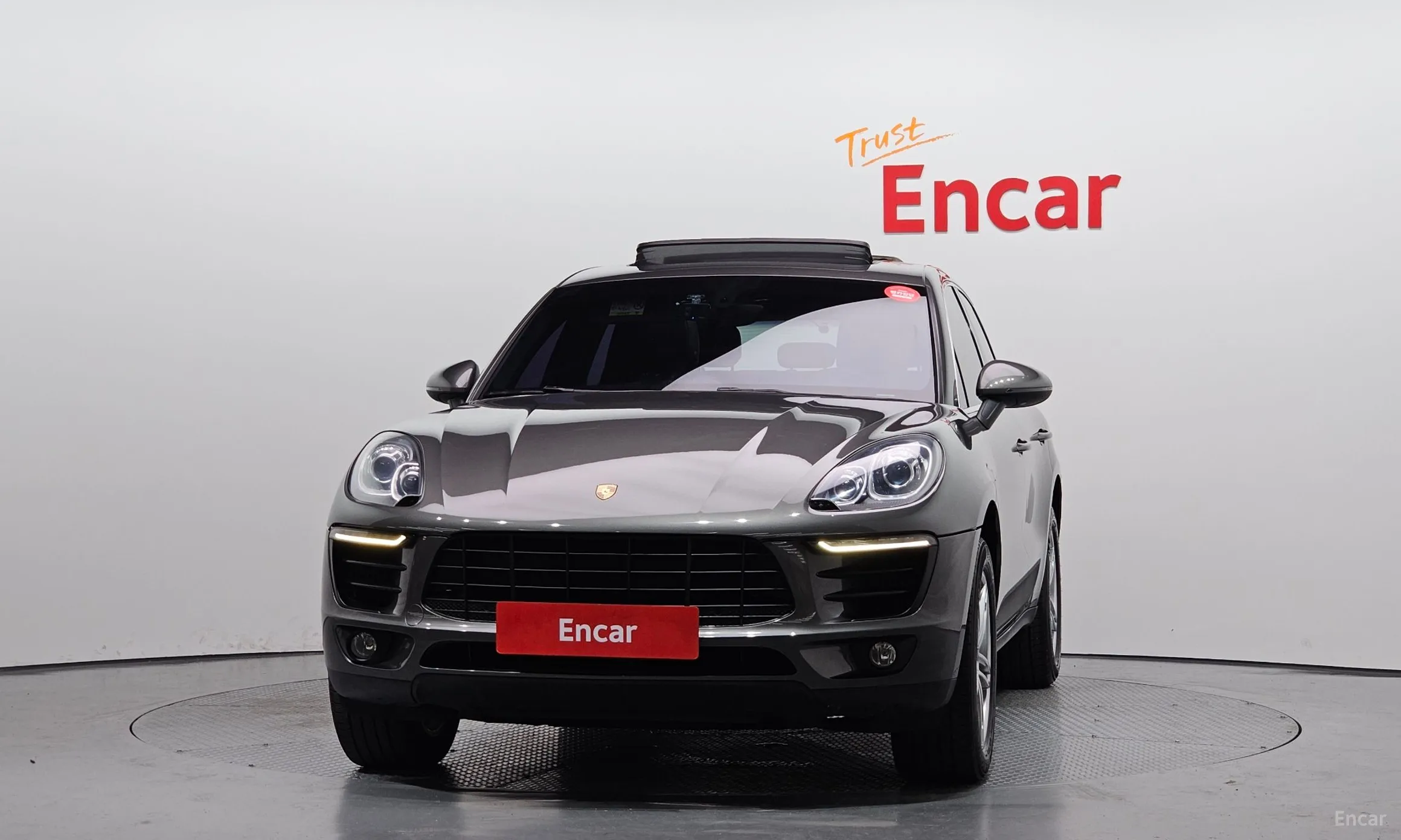 Porsche Macan превью 3