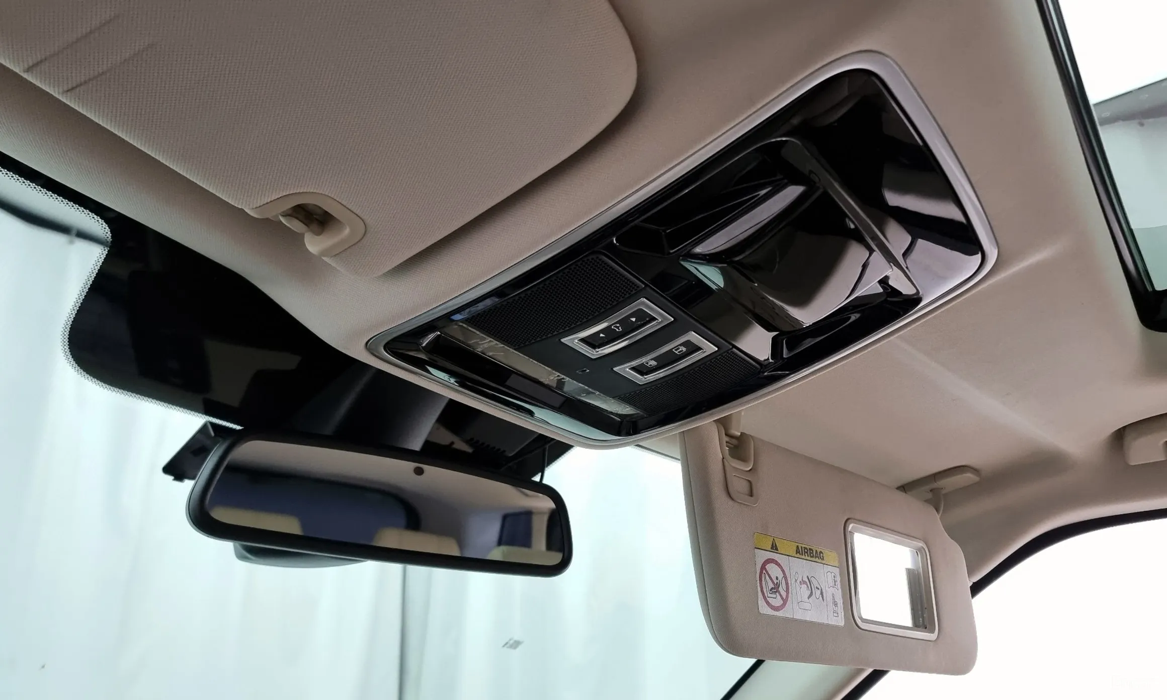 Land Rover Range Rover Sport 2nd Generation превью 17