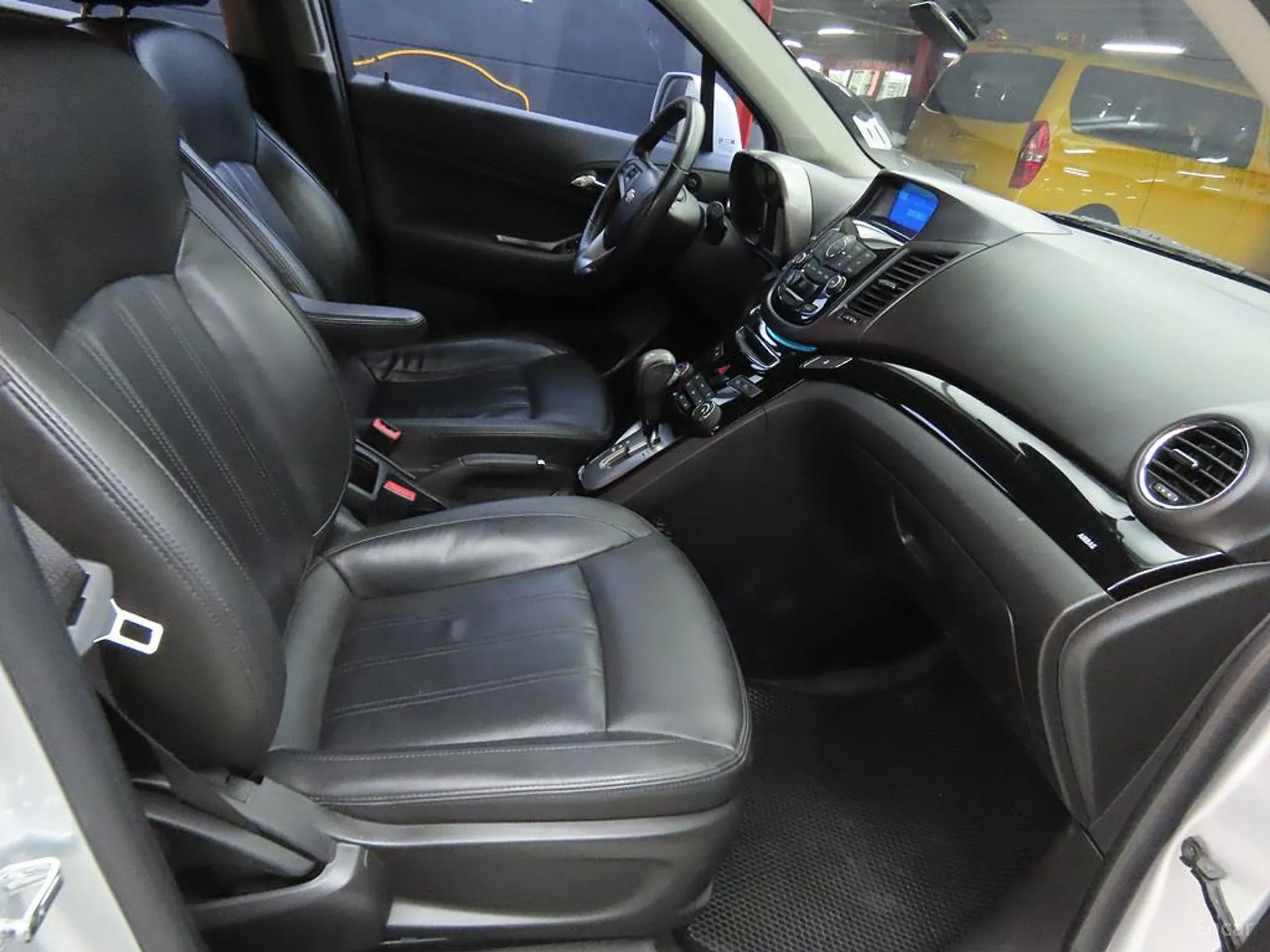 Chevrolet (GM Daewoo) Orlando превью 4
