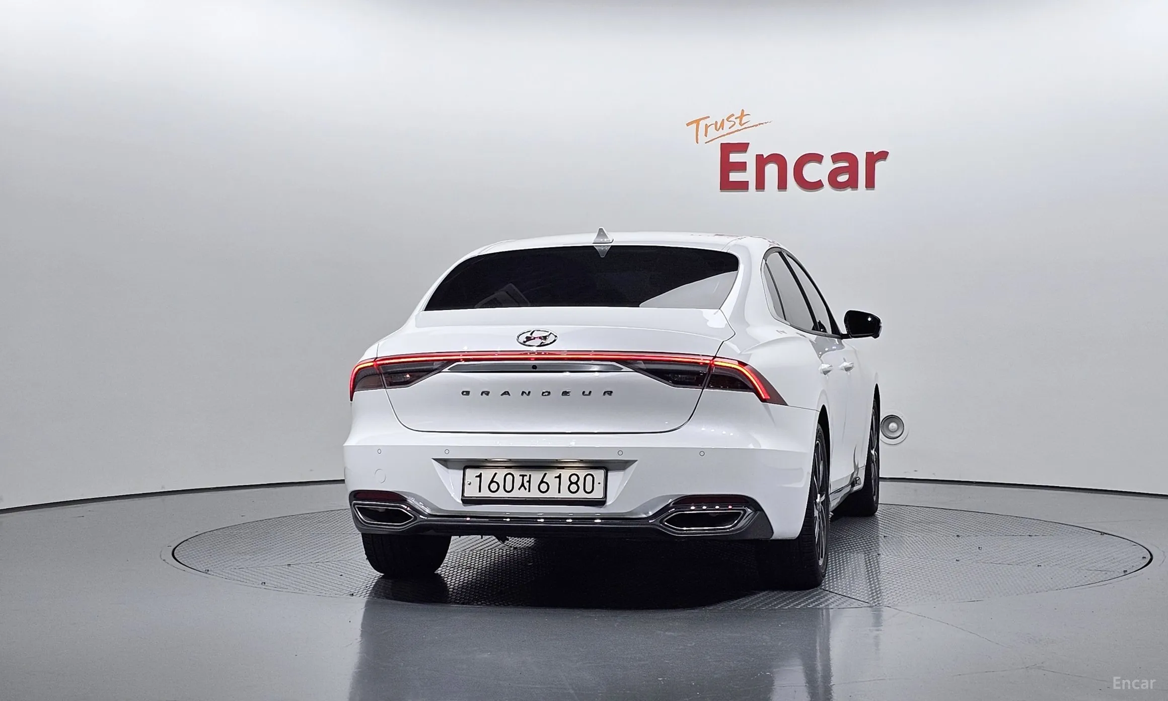 Hyundai Grandeur IG превью 3