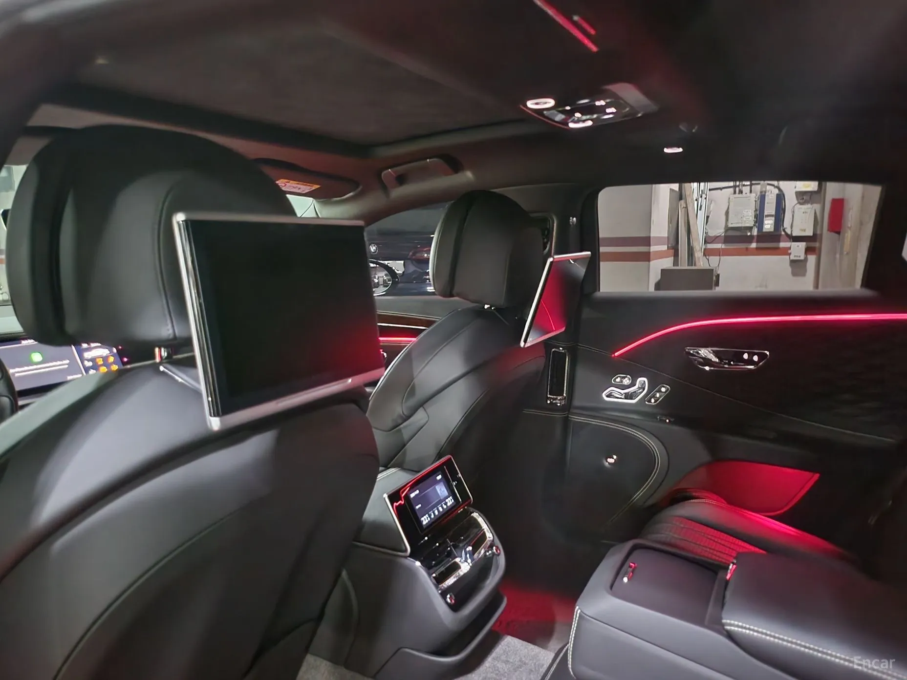 Bentley Flying Spur 3rd Generation превью 13