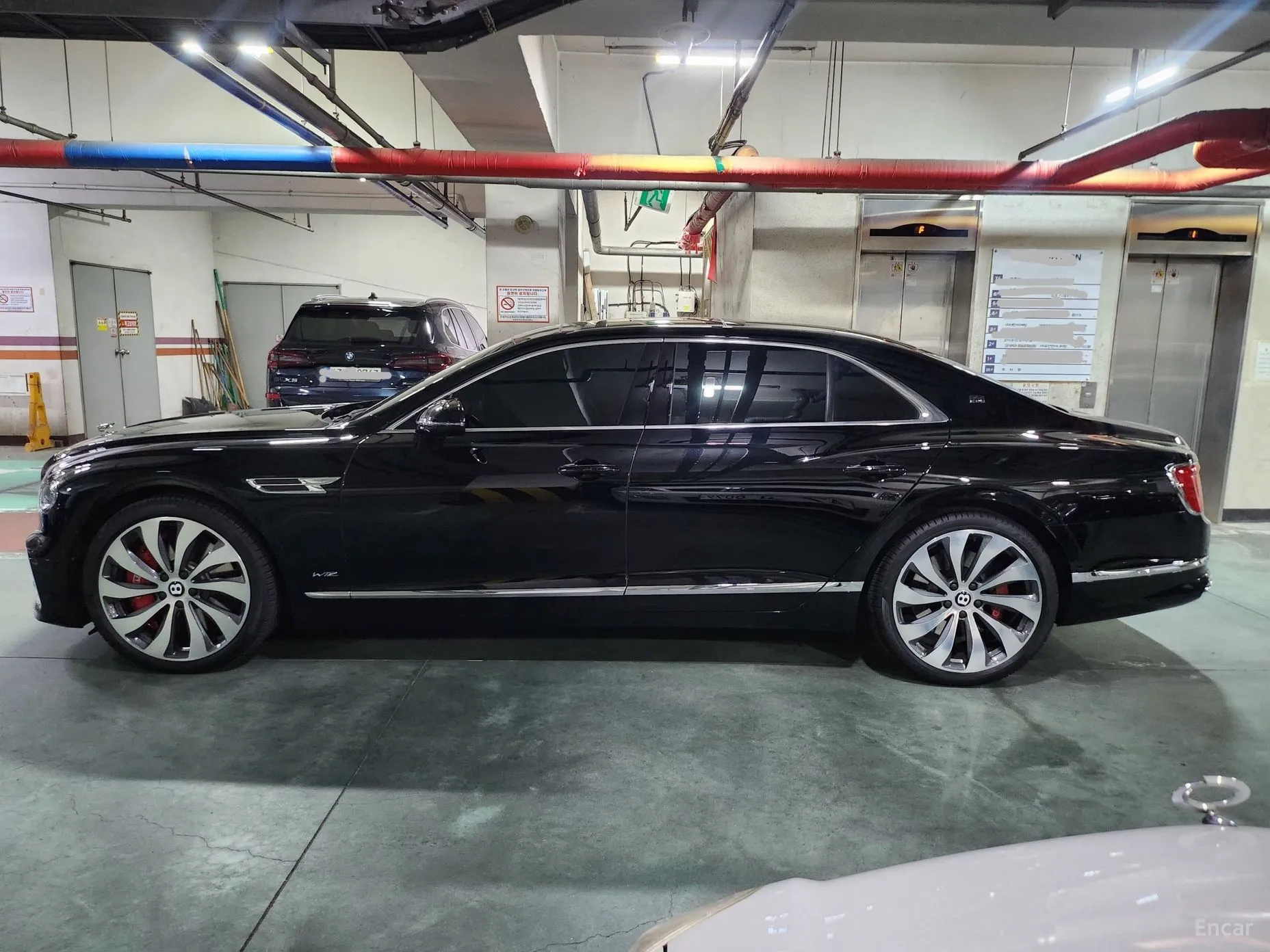 Bentley Flying Spur 3rd Generation превью 2