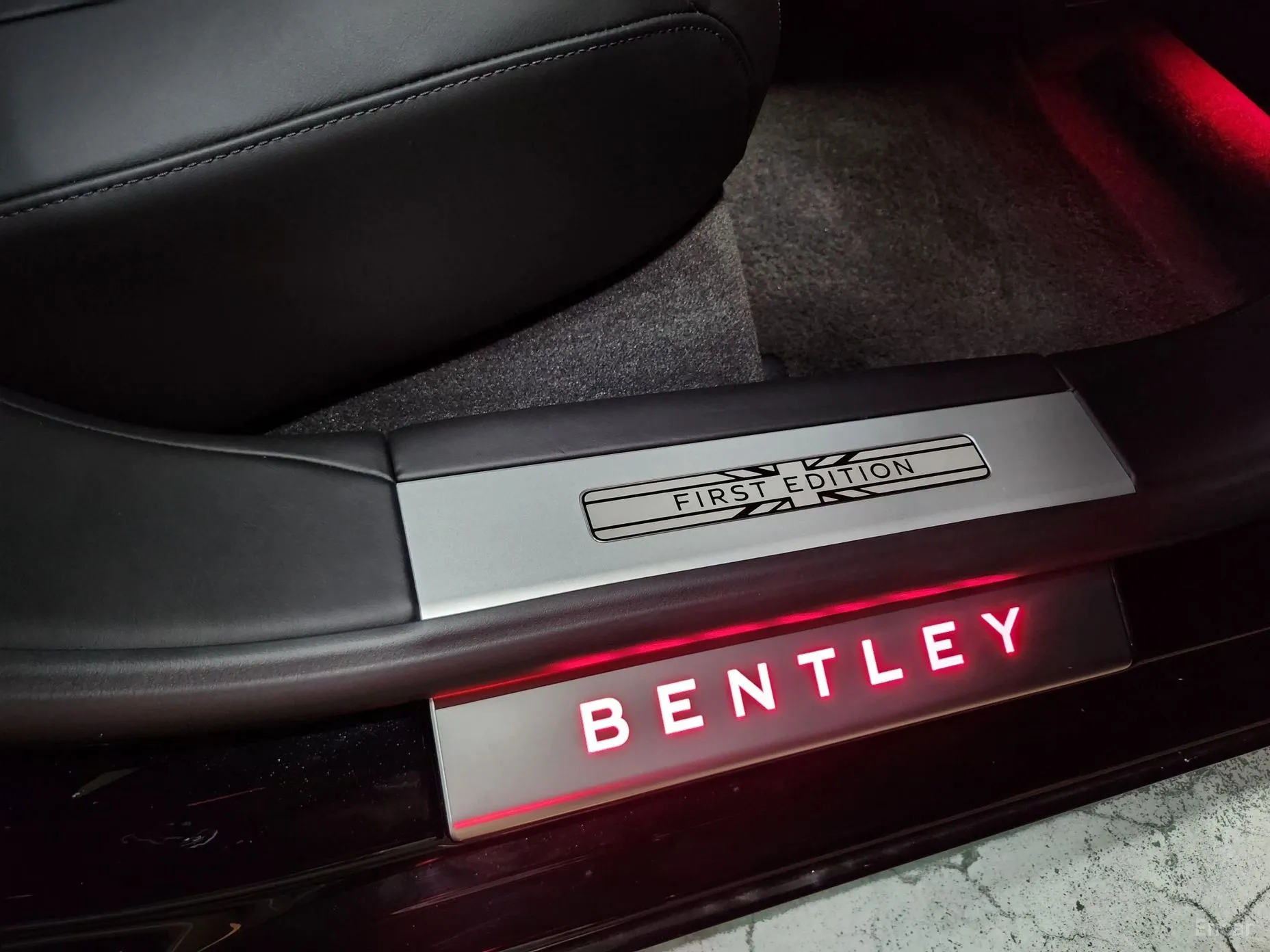 Bentley Flying Spur 3rd Generation превью 19
