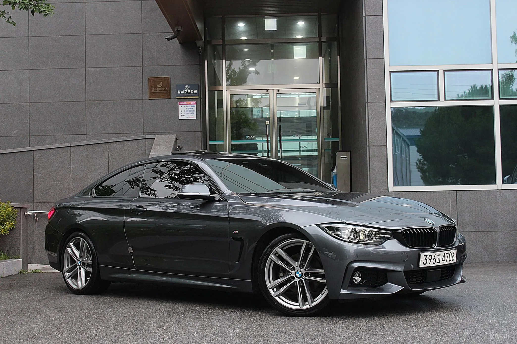 BMW Series 4 (F32)