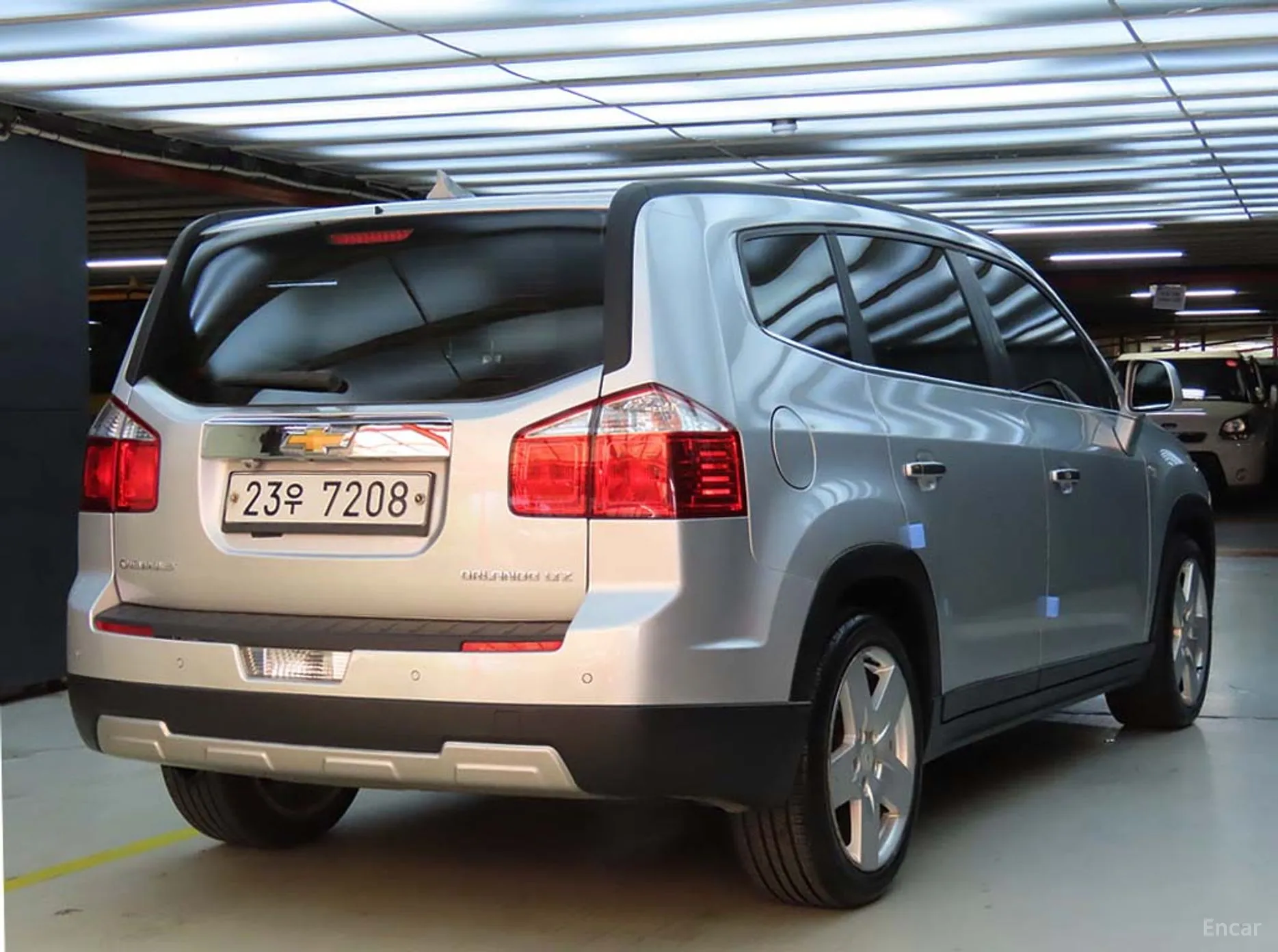 Chevrolet (GM Daewoo) Orlando превью 3