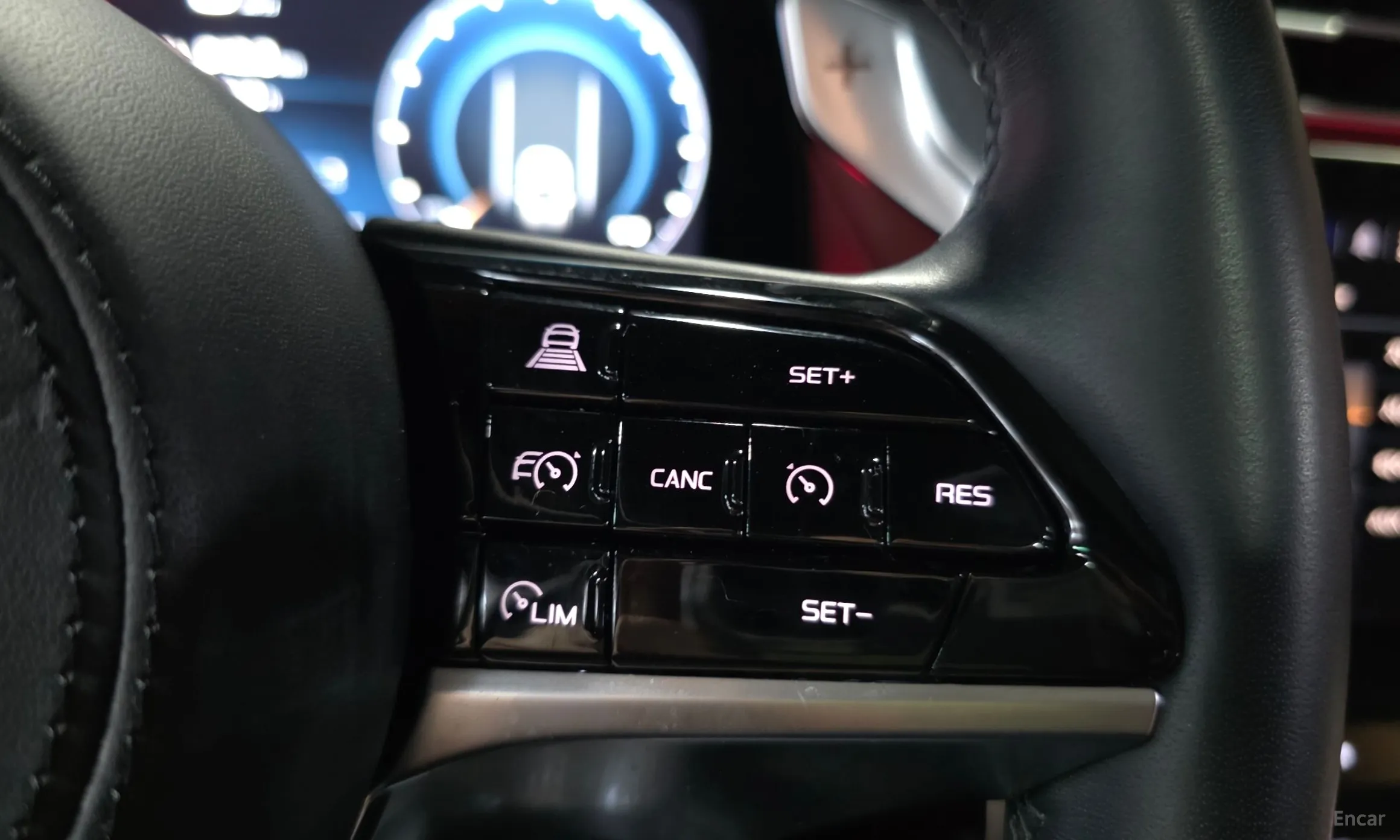 Maserati Grekale превью 15
