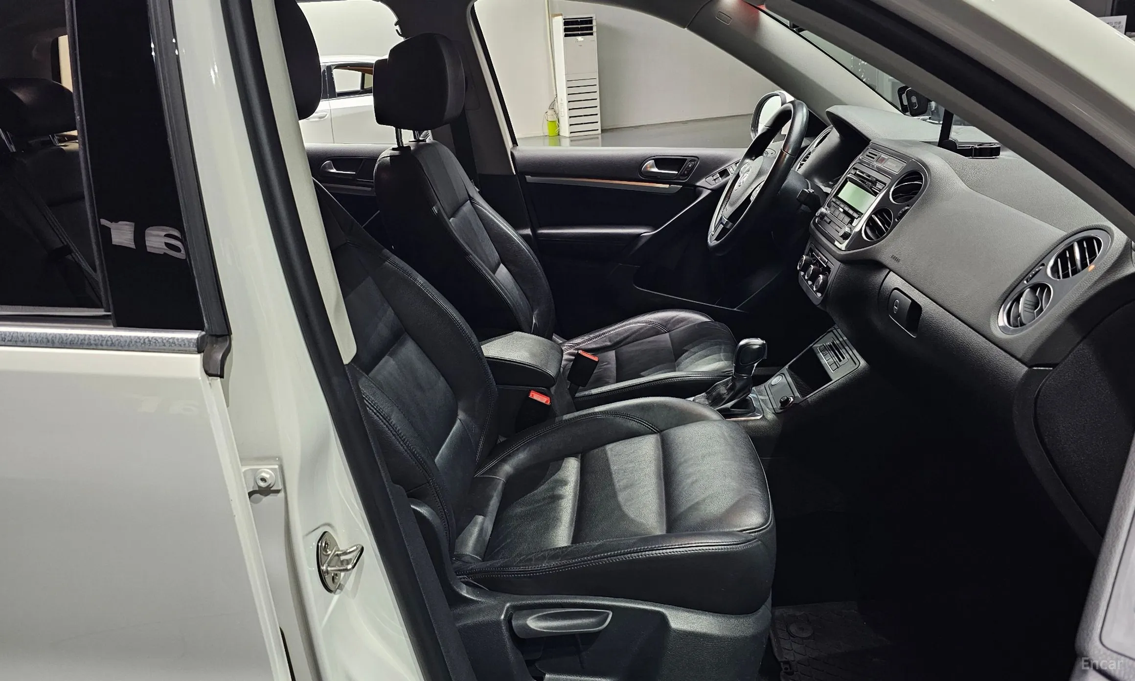 Volkswagen New Tiguan превью 10