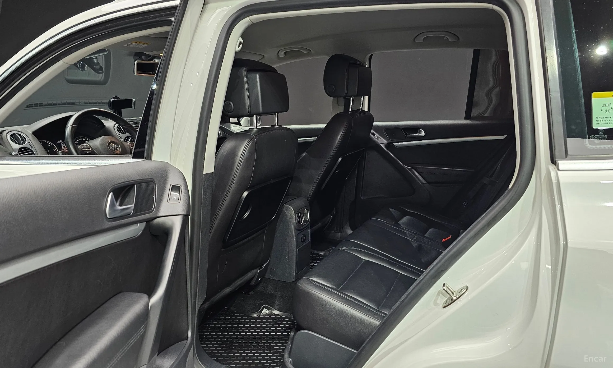 Volkswagen New Tiguan превью 12
