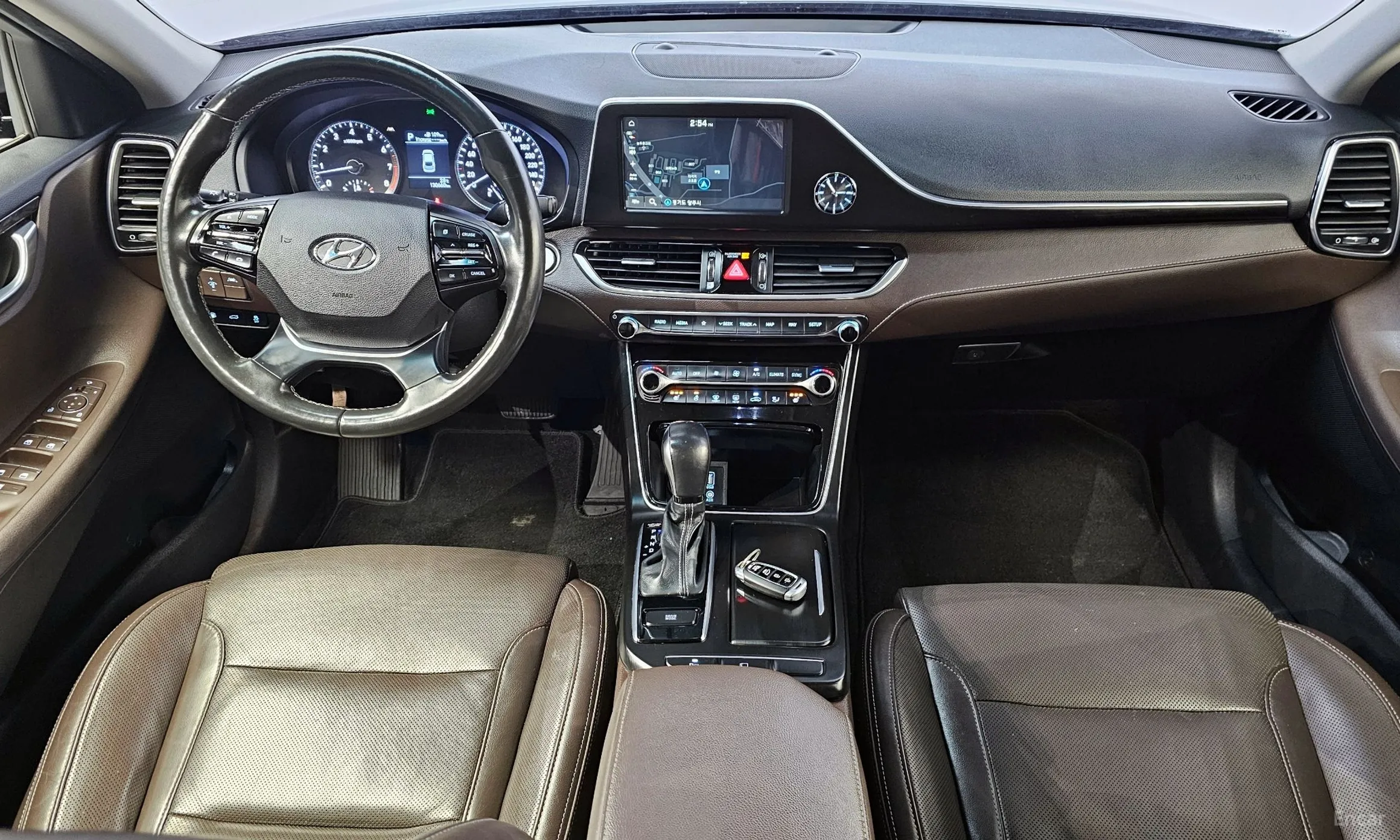 Hyundai Grandeur IG превью 4