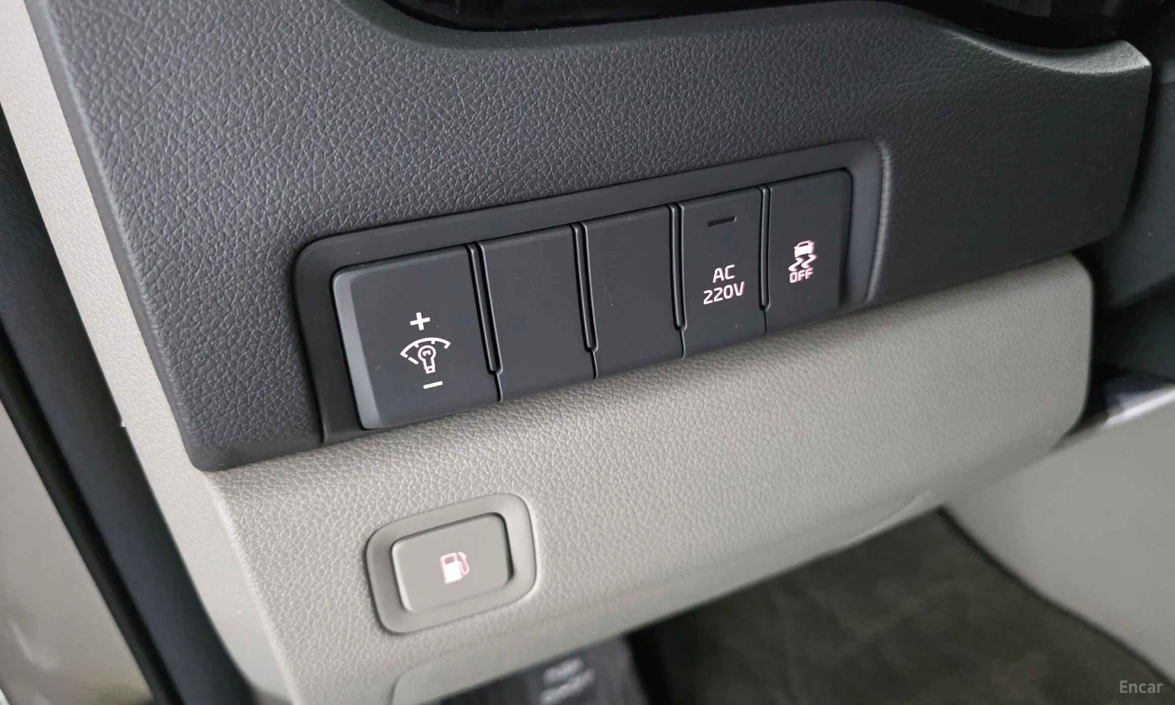 Kia Carnival превью 13