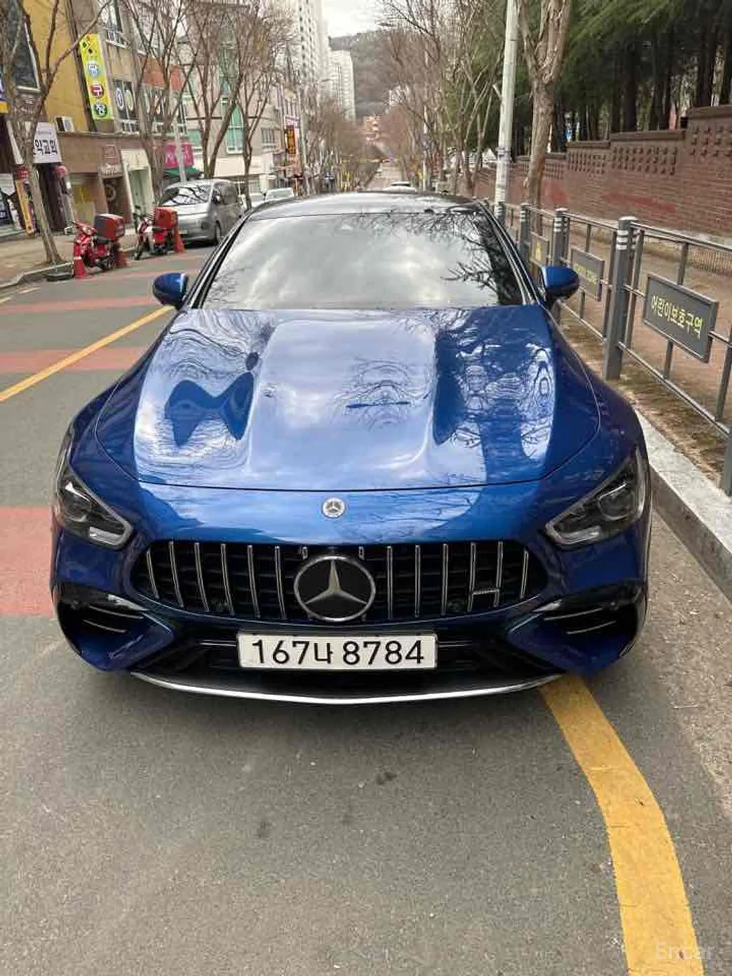 Mercedes Benz AMG GT