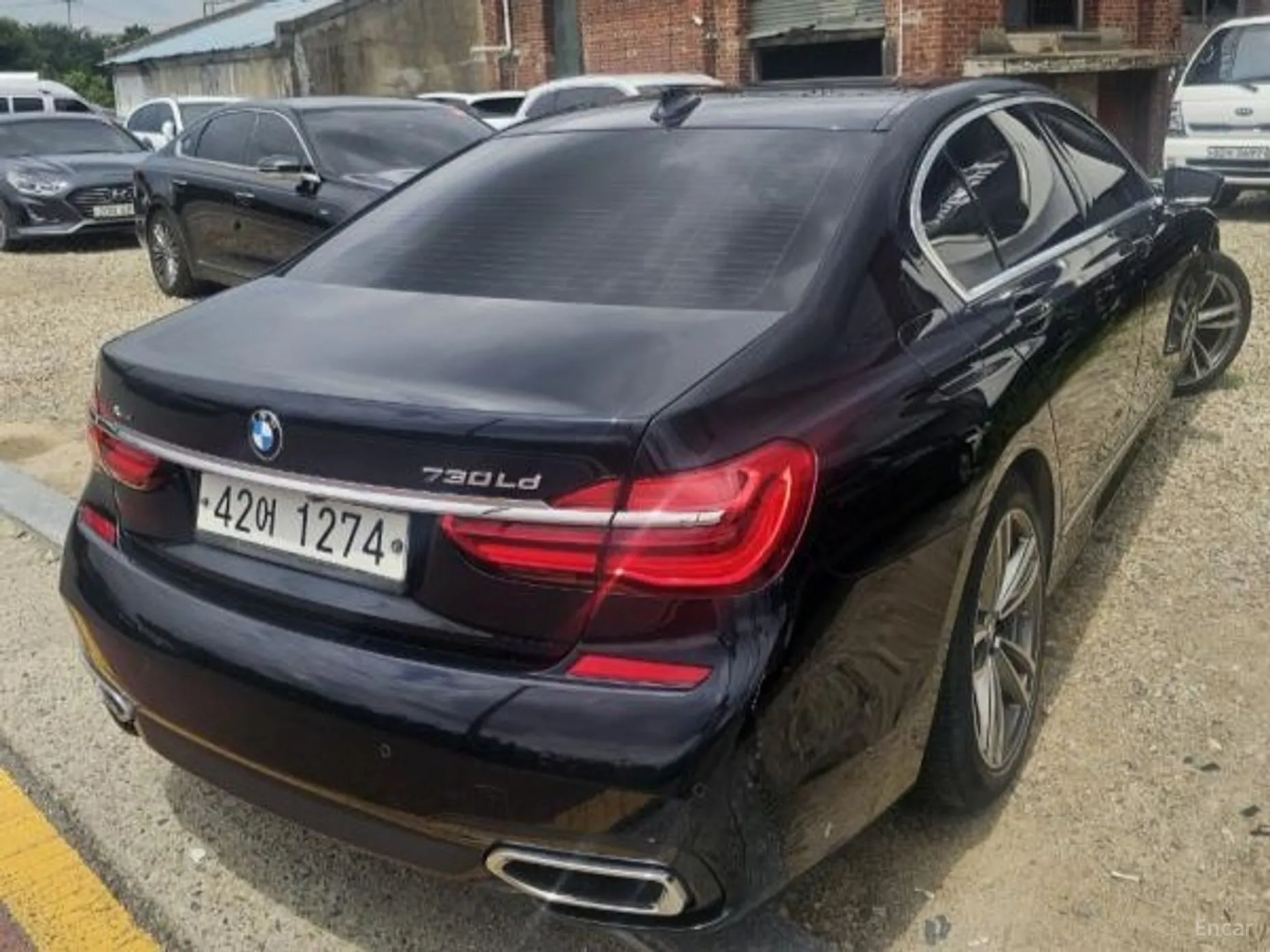 BMW 7 Series (G11) превью 2