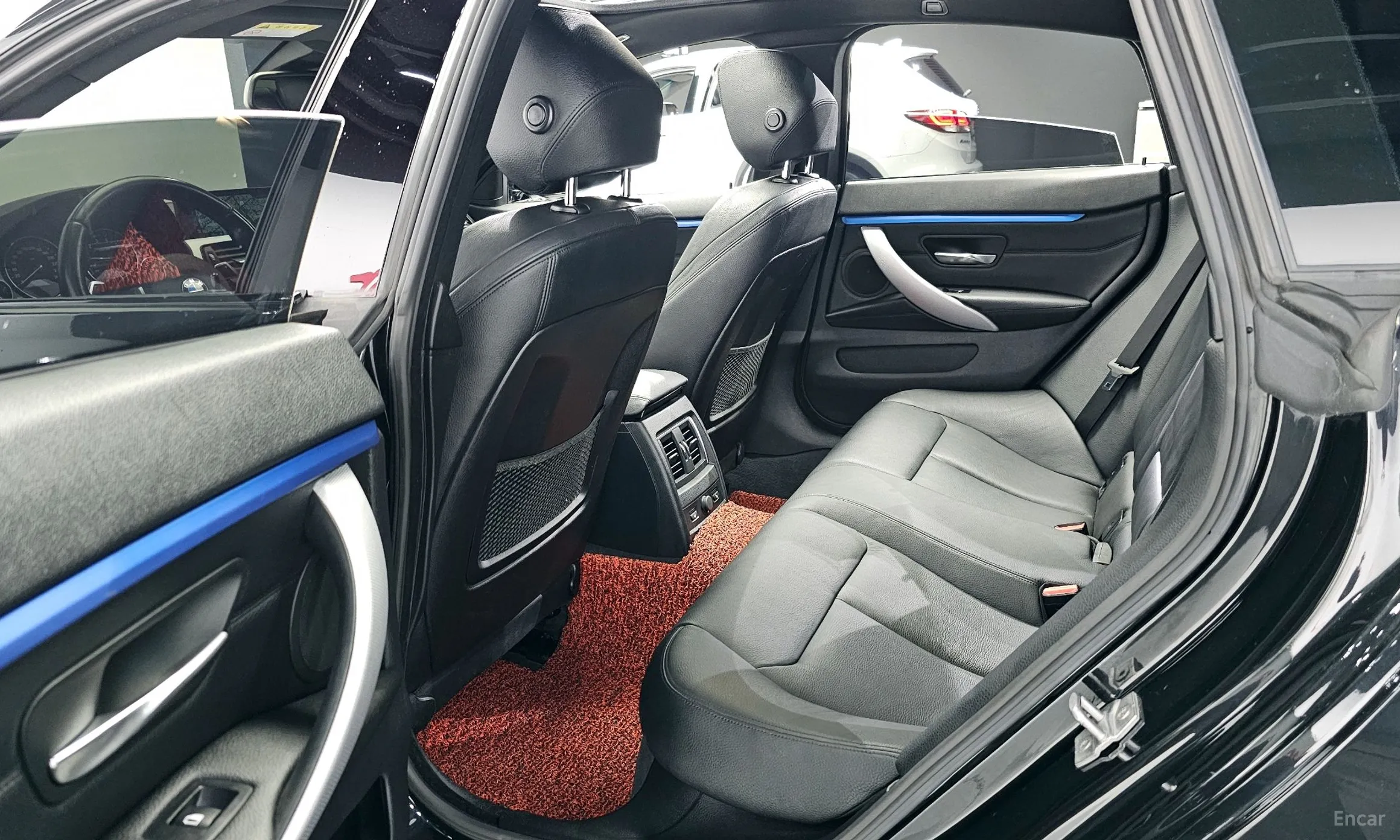 BMW Series 4 (F32) превью 10