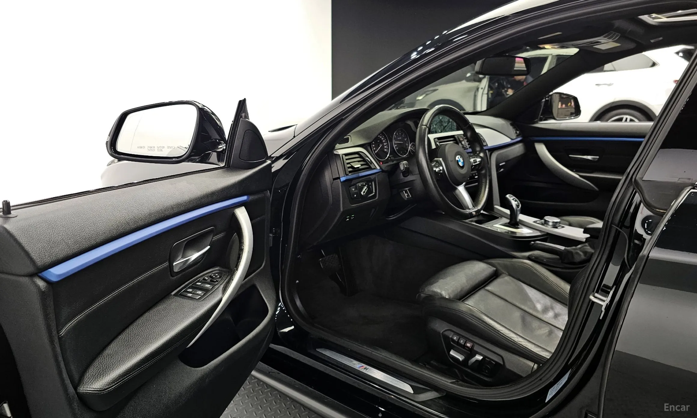 BMW Series 4 (F32) превью 11
