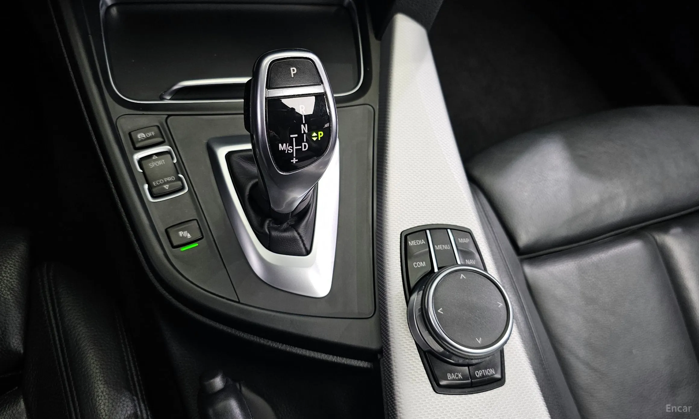 BMW Series 4 (F32) превью 9