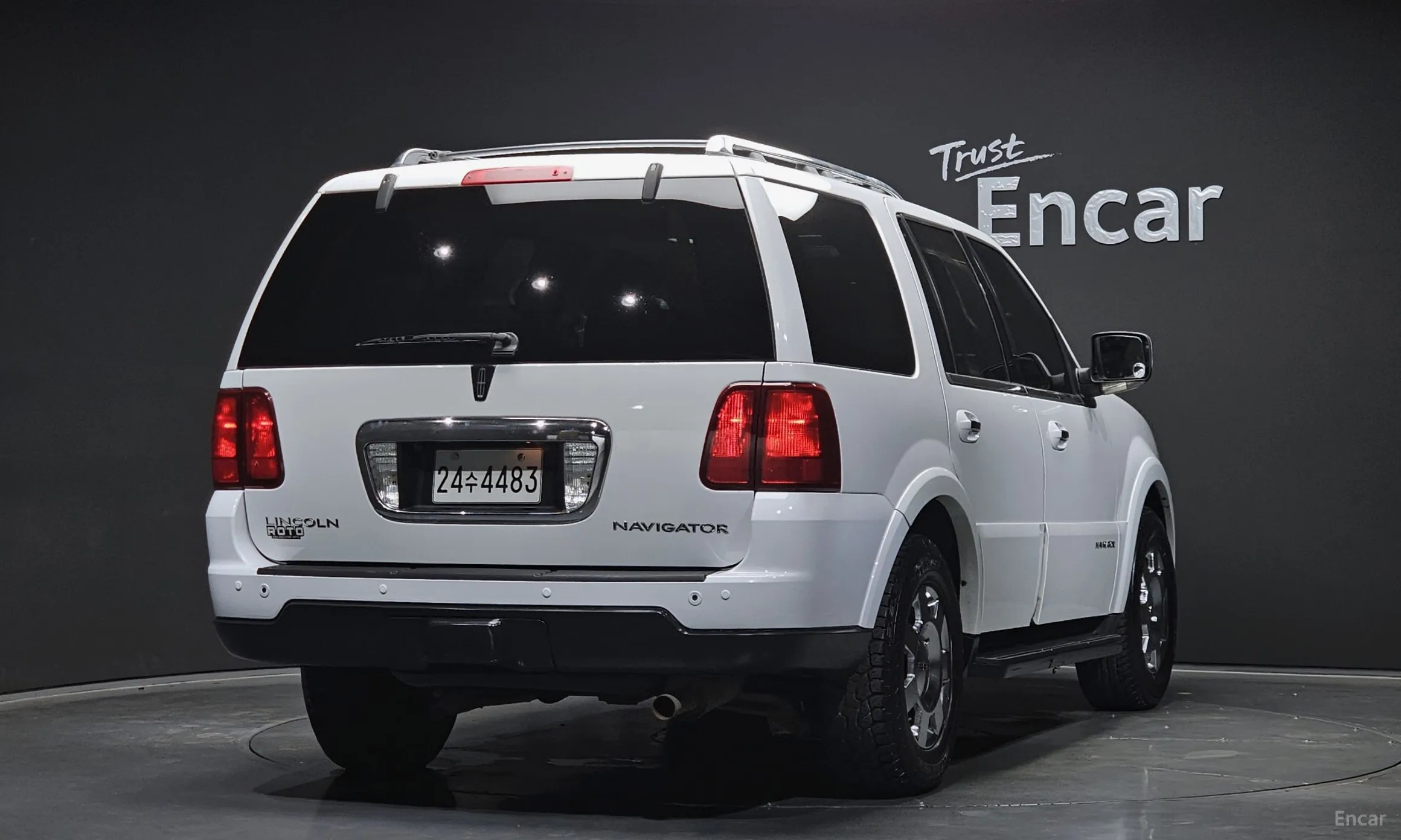 Lincoln Navigator