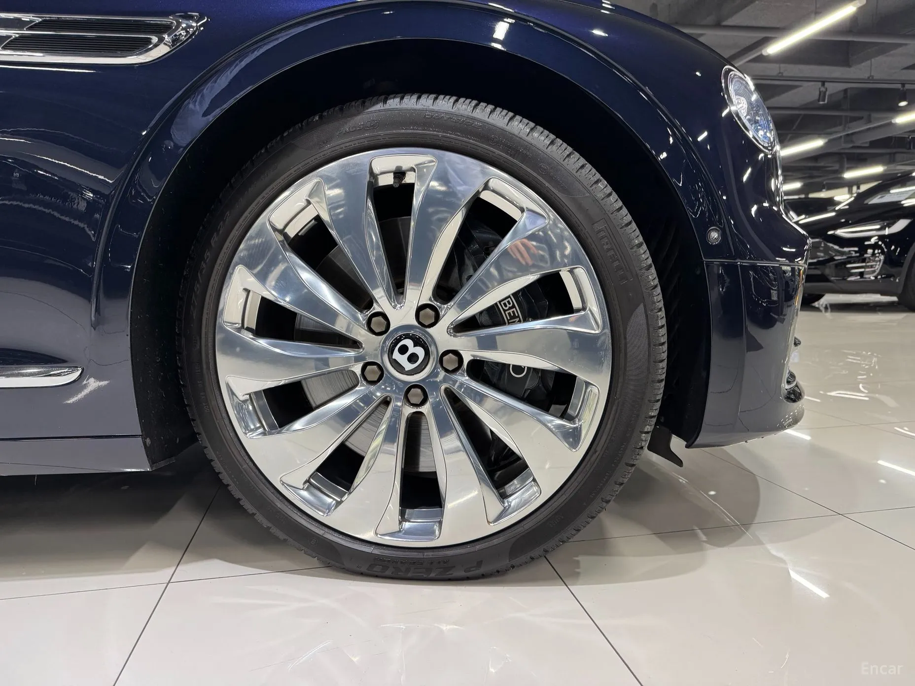 Bentley Flying Spur 3rd Generation превью 16