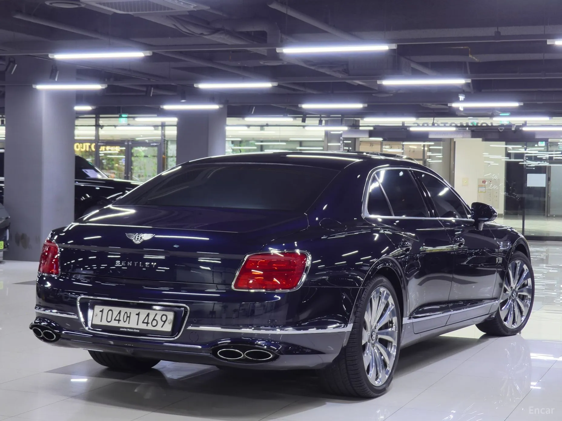 Bentley Flying Spur 3rd Generation превью 3