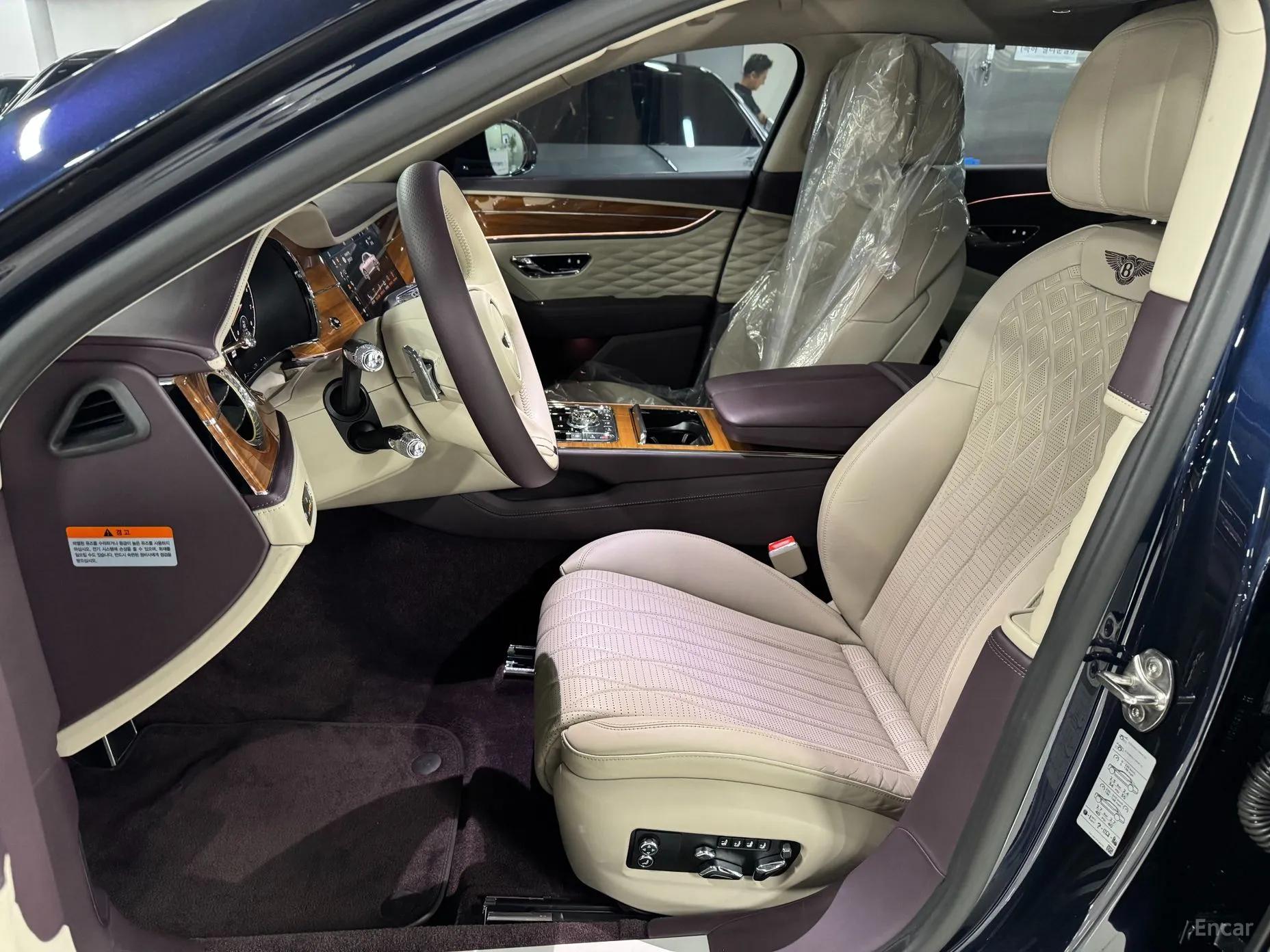 Bentley Flying Spur 3rd Generation превью 6