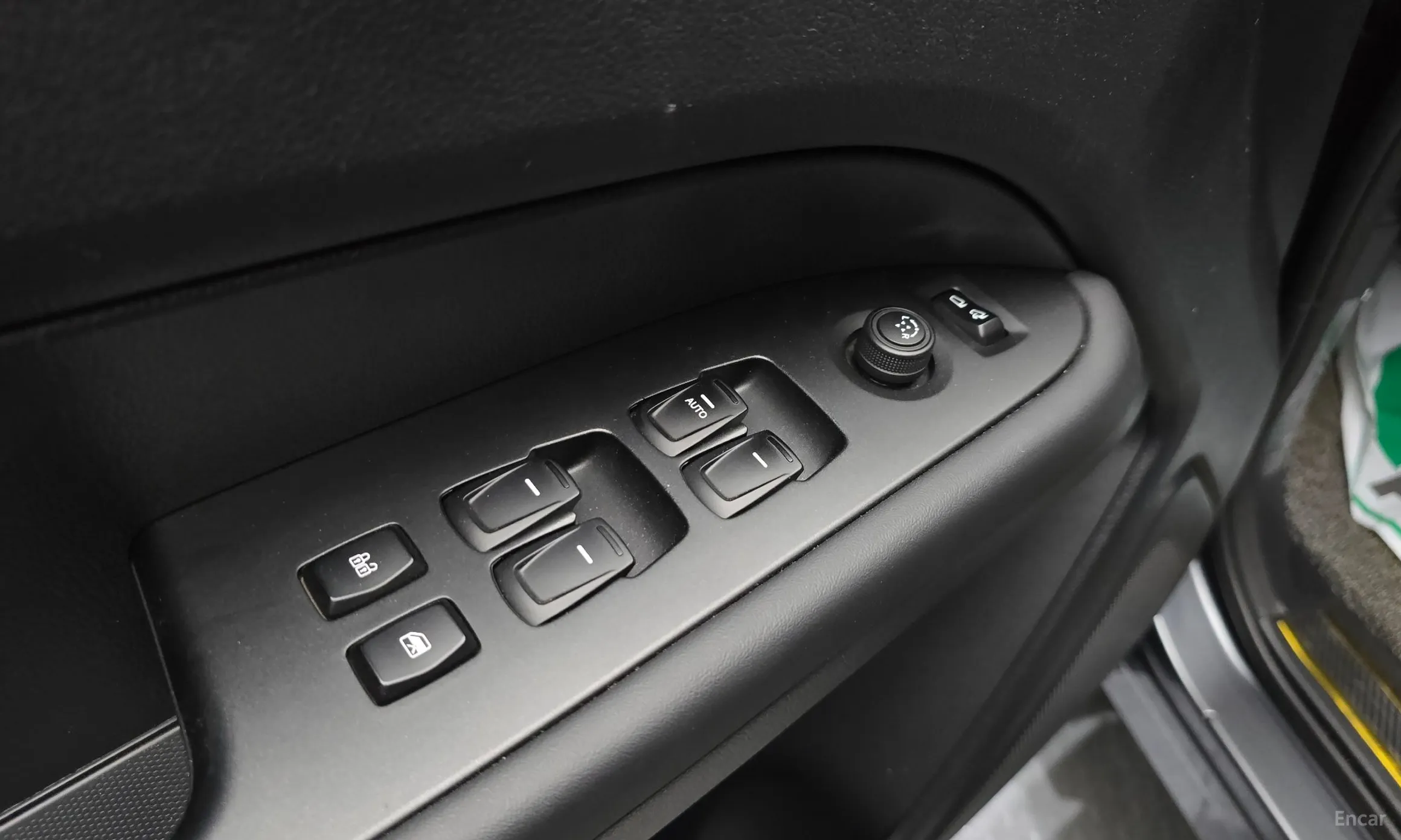 KG Mobility (SsangYong) Rexton Sports Khan превью 17