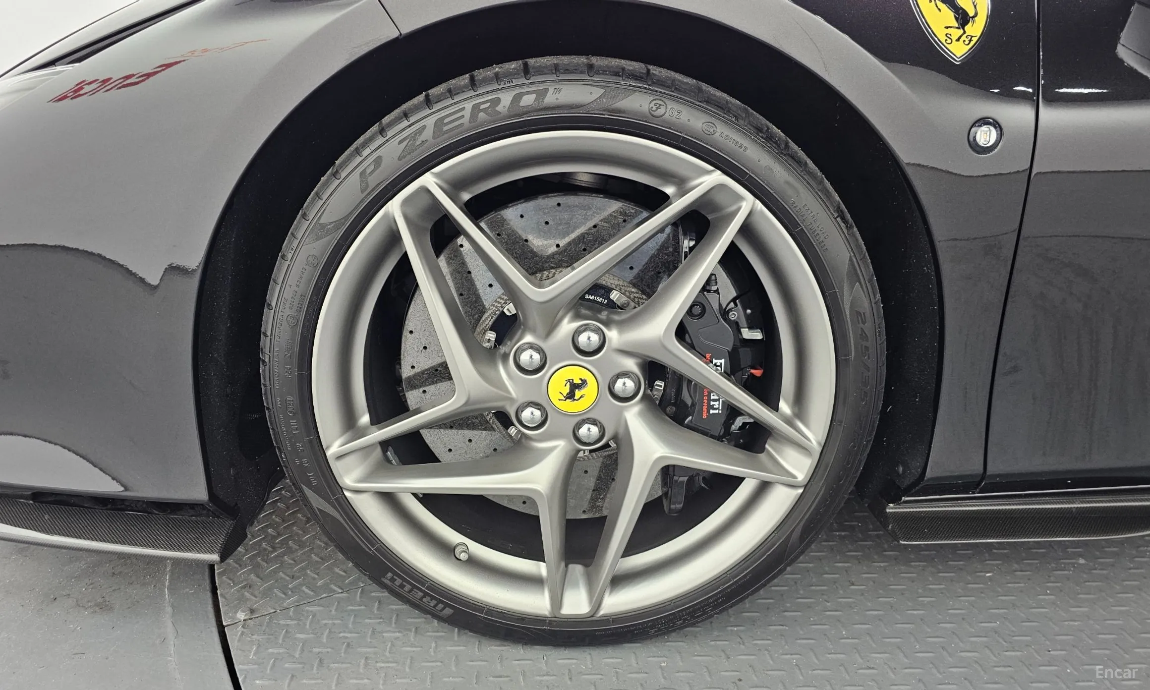 Ferrari F8 Tributo превью 5