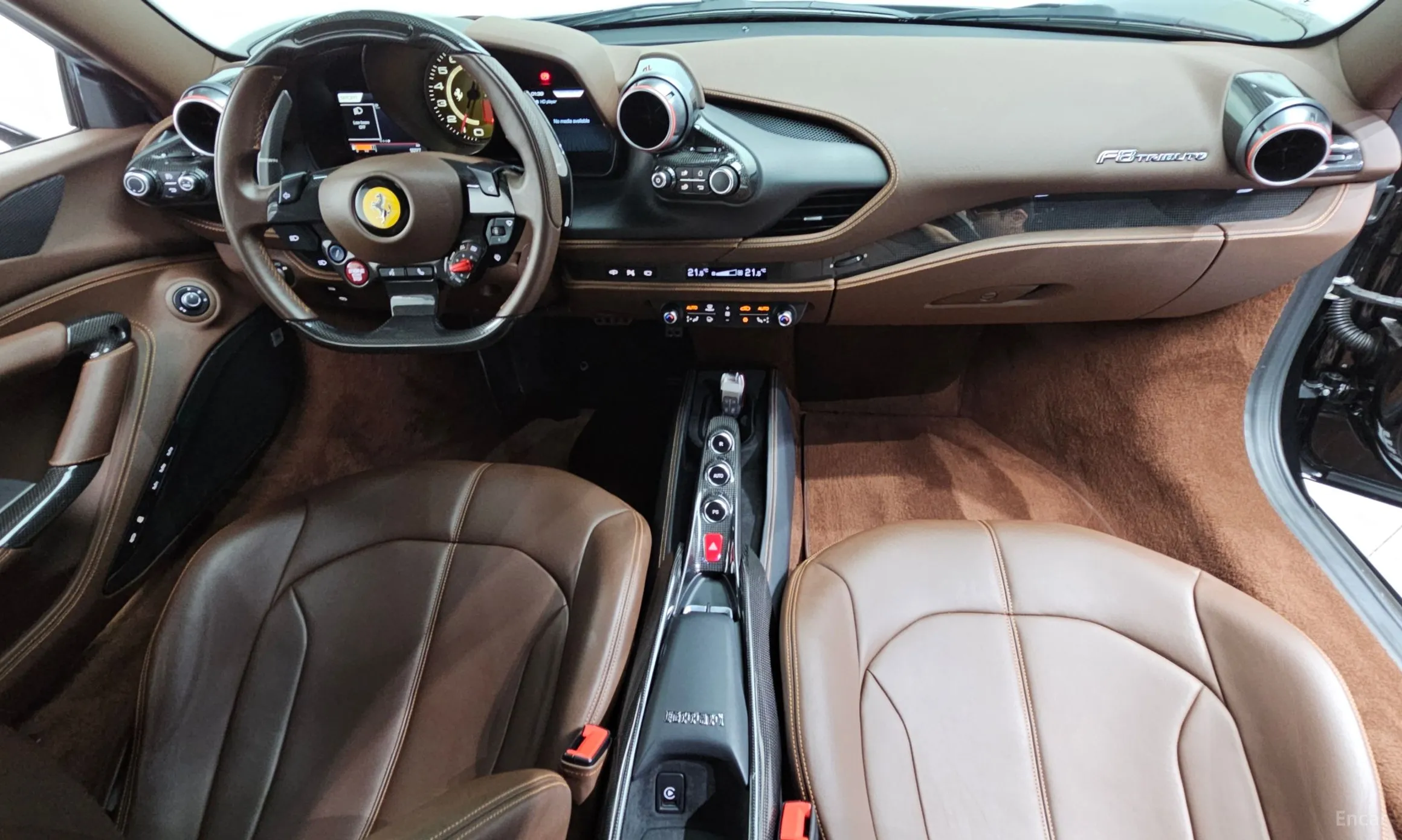 Ferrari F8 Tributo превью 7