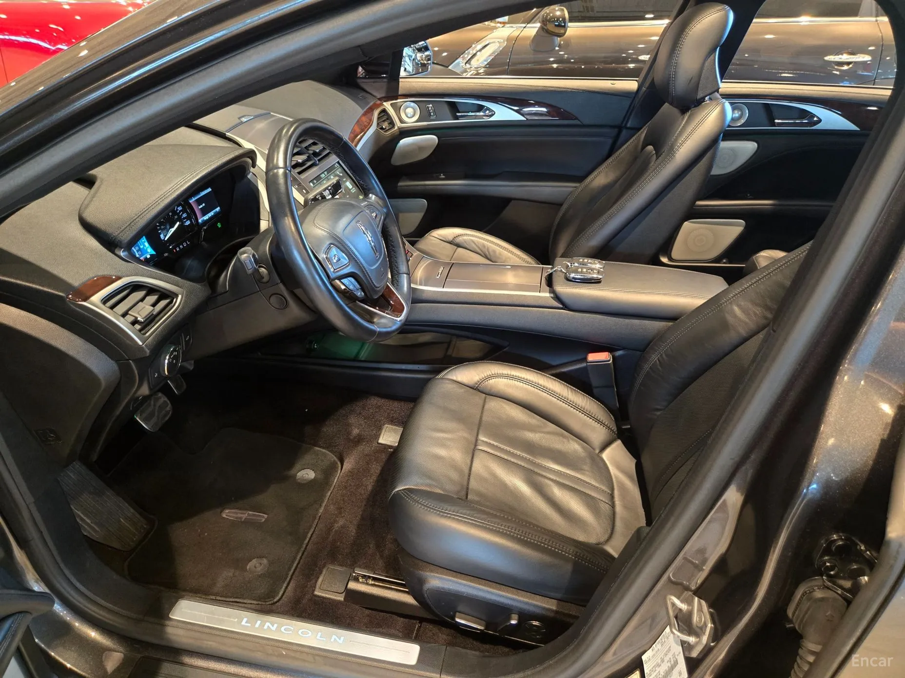 Lincoln New MKZ превью 10