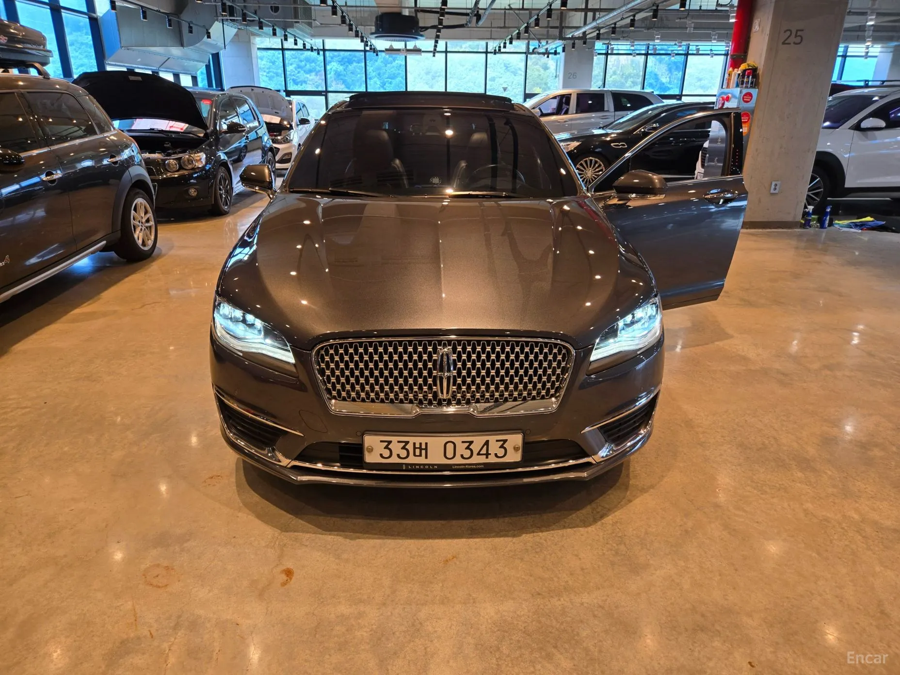Lincoln New MKZ превью 3