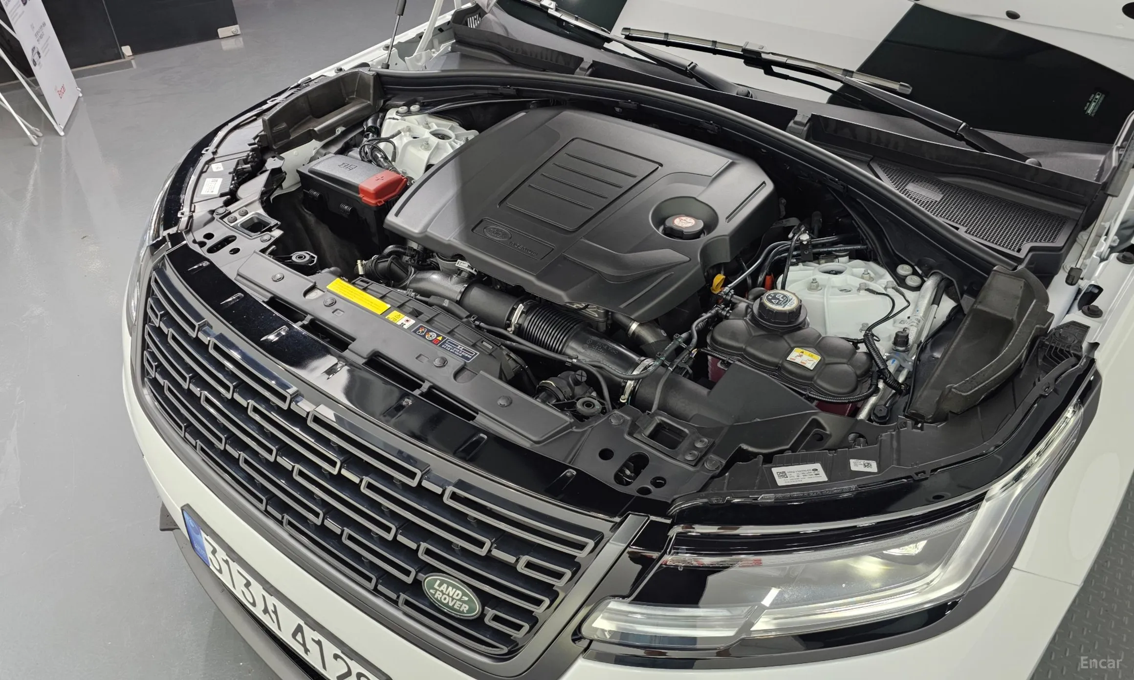 Land Rover Range Rover Bella превью 10