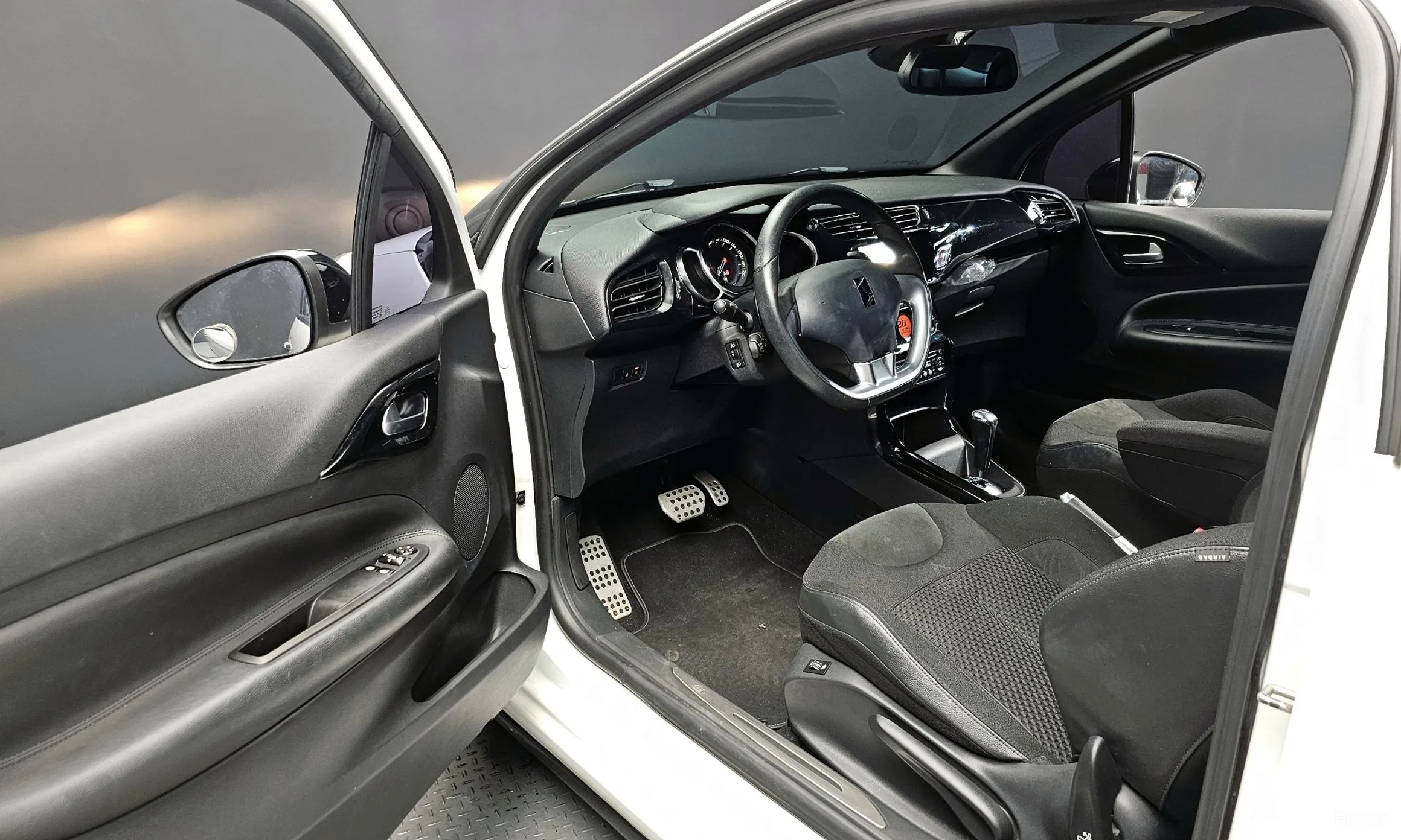 Citroën/DS DS3 превью 11