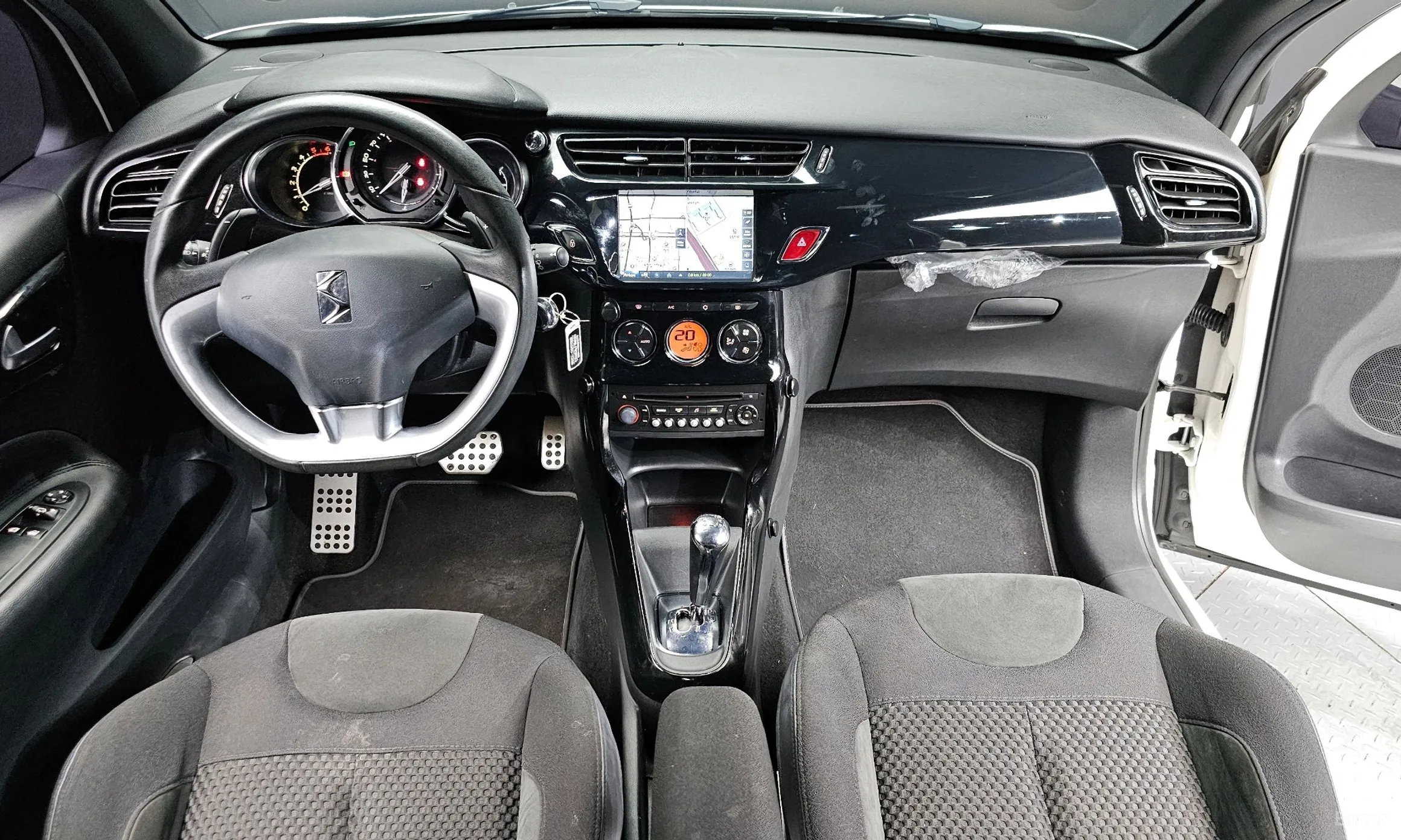 Citroën/DS DS3 превью 7