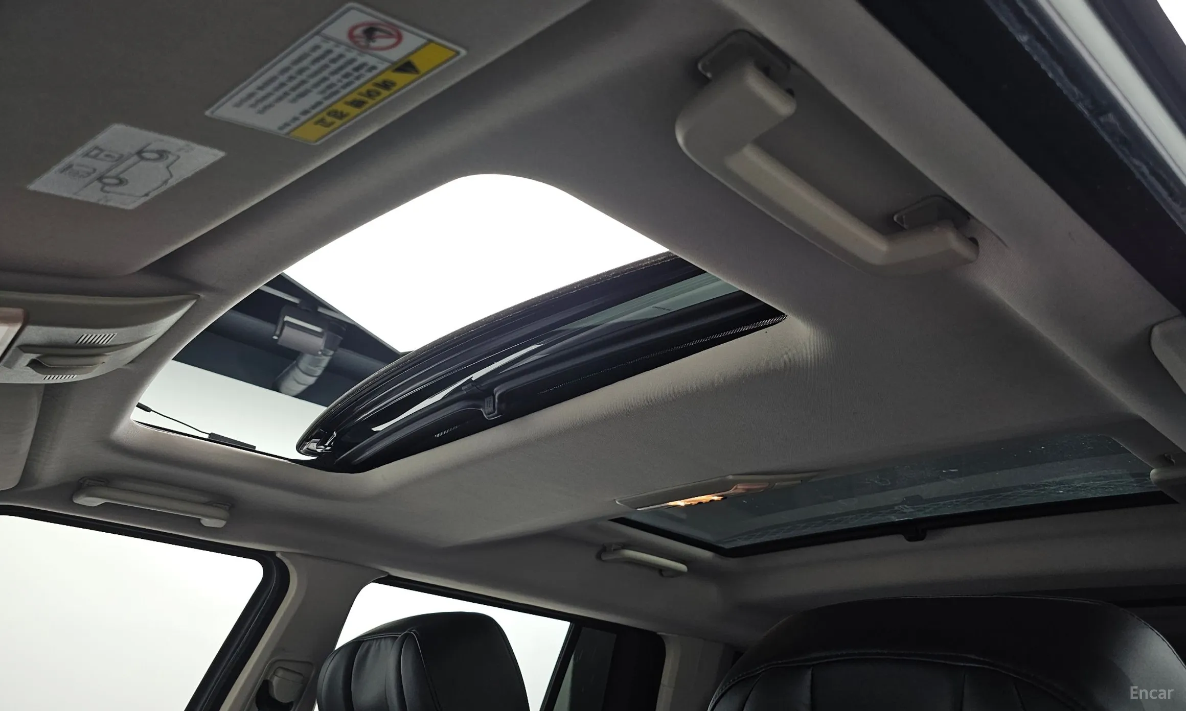 Land Rover Discovery 4 превью 16