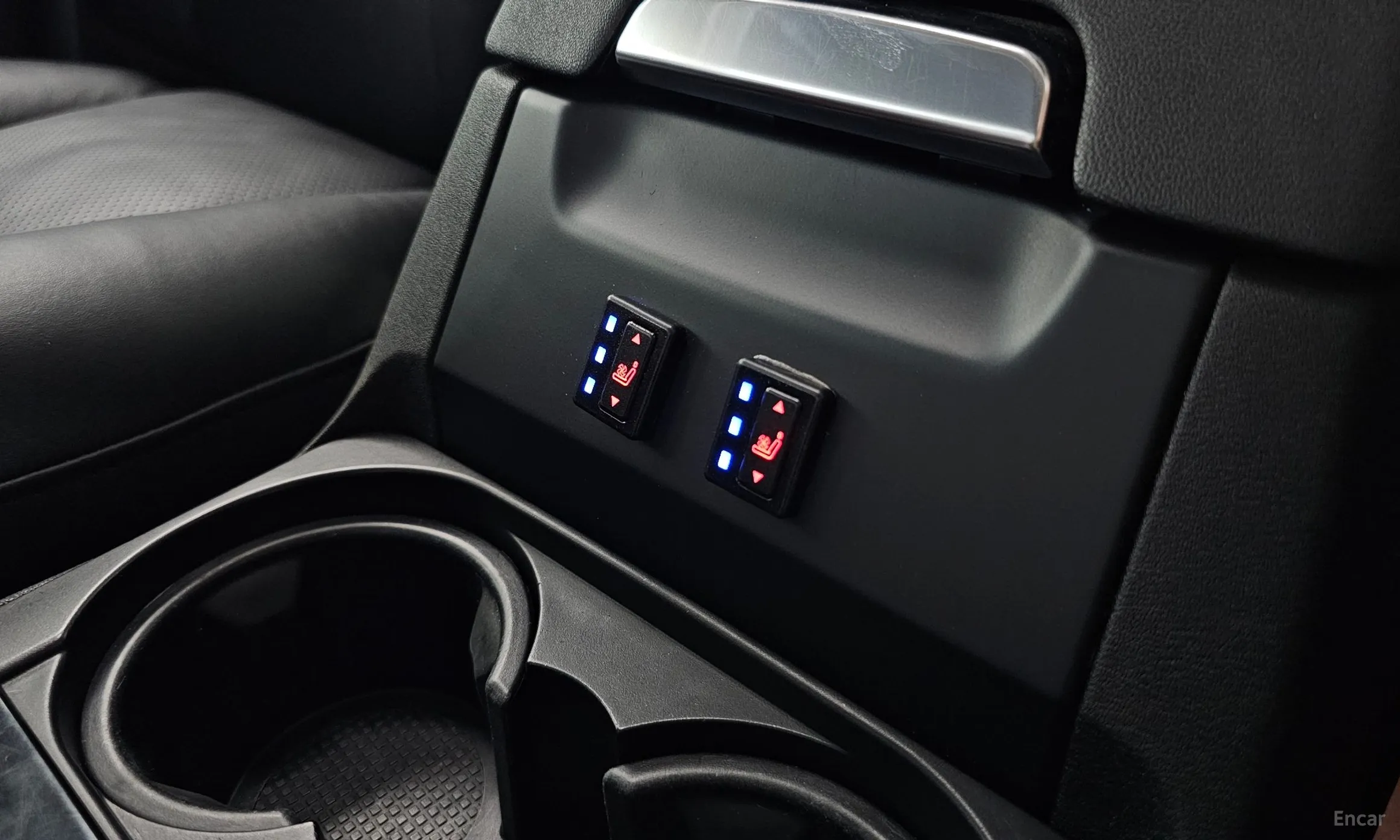 Land Rover Discovery 4 превью 18