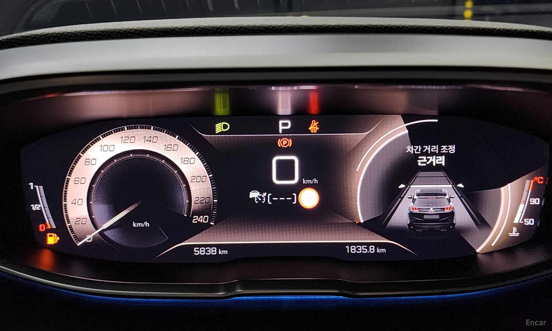 Peugeot 5008 2nd generation превью 8