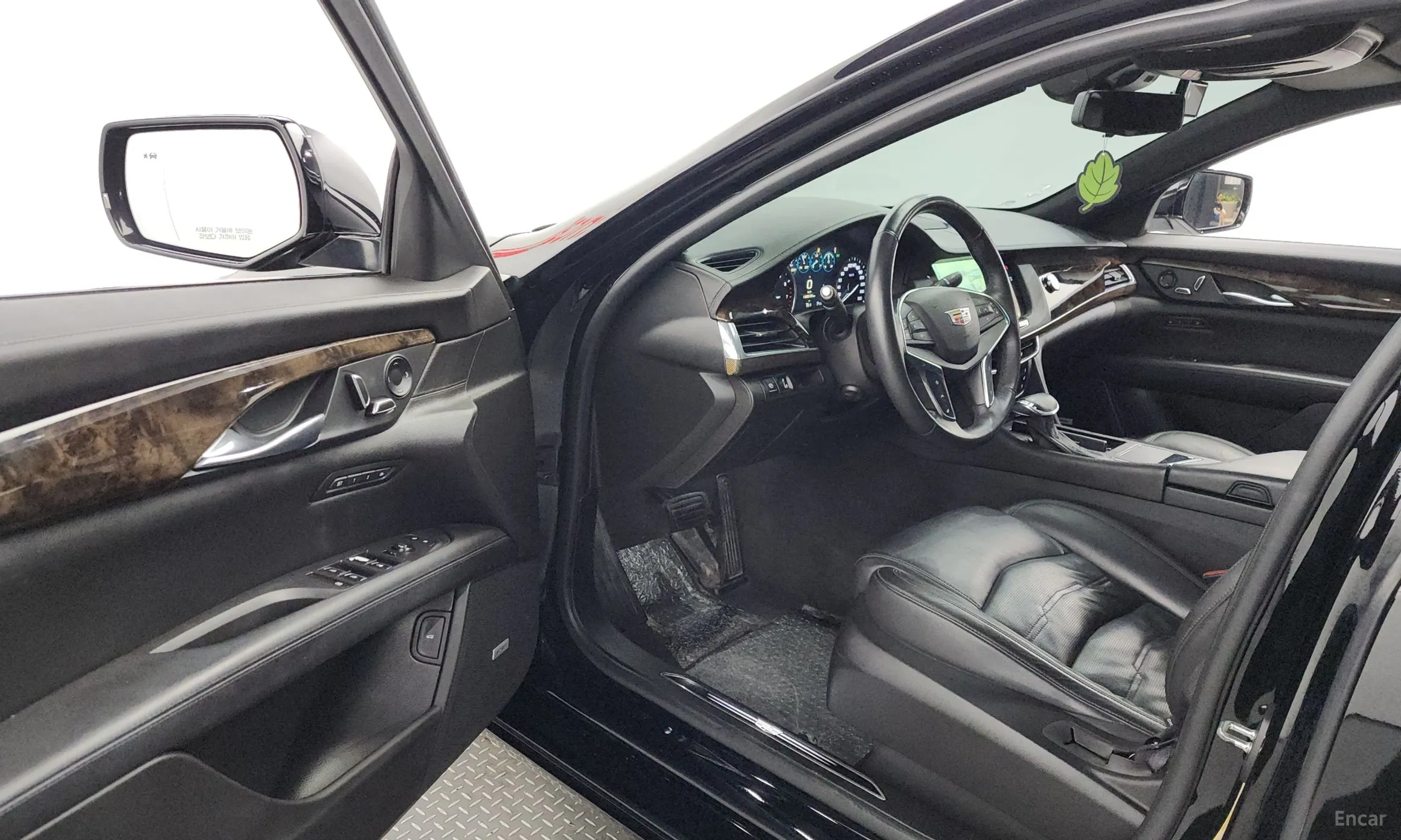 Cadillac CT6 превью 10