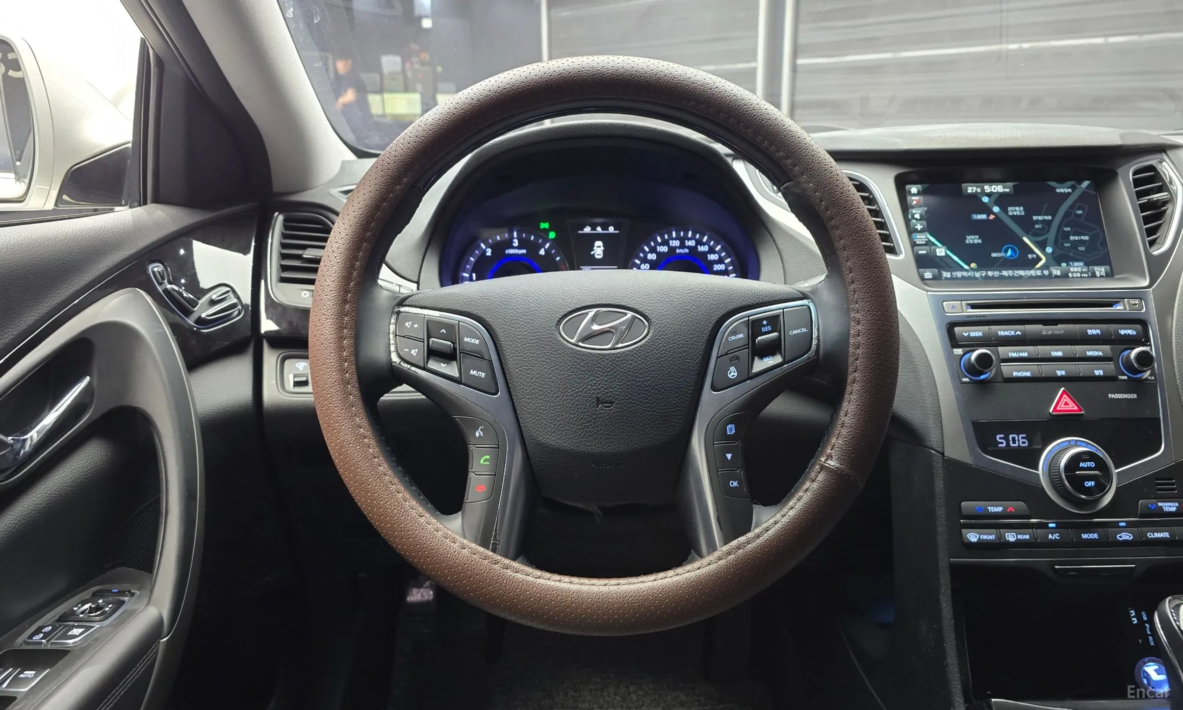 Hyundai Grandeur HG превью 14