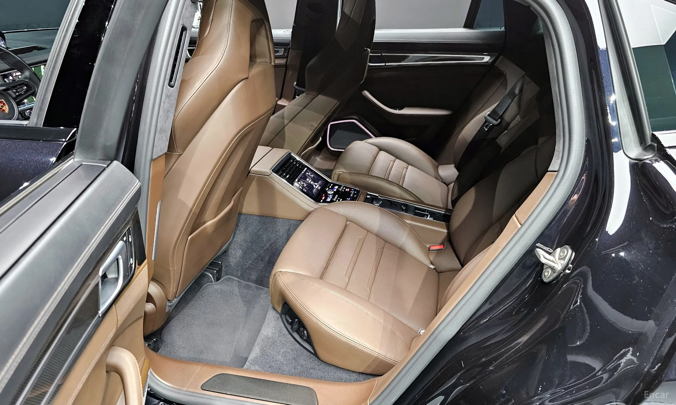 Porsche Panamera (971) превью 12