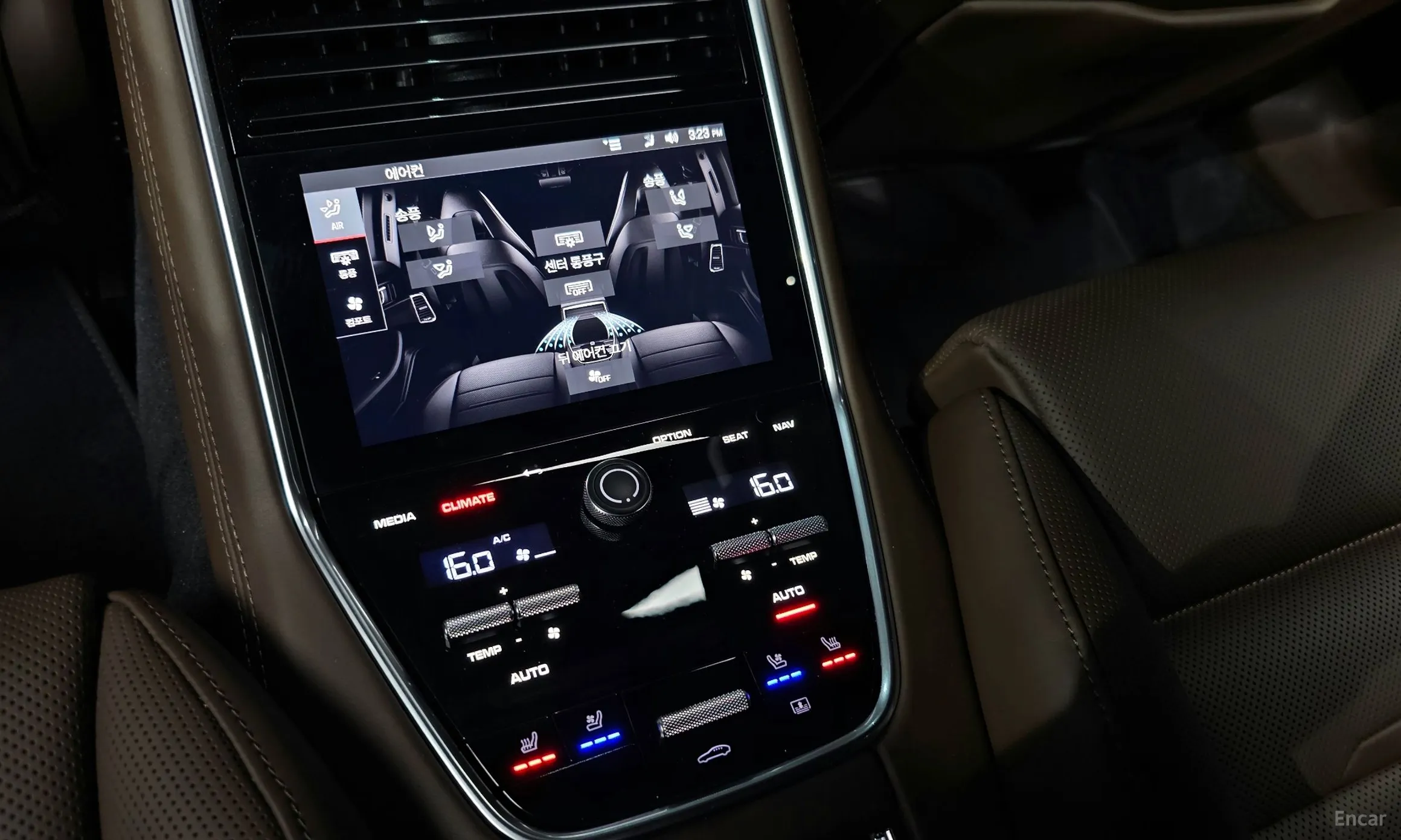 Porsche Panamera (971) превью 18