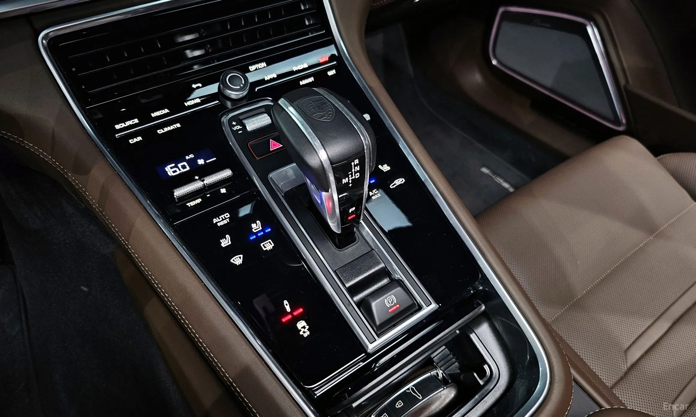 Porsche Panamera (971) превью 9