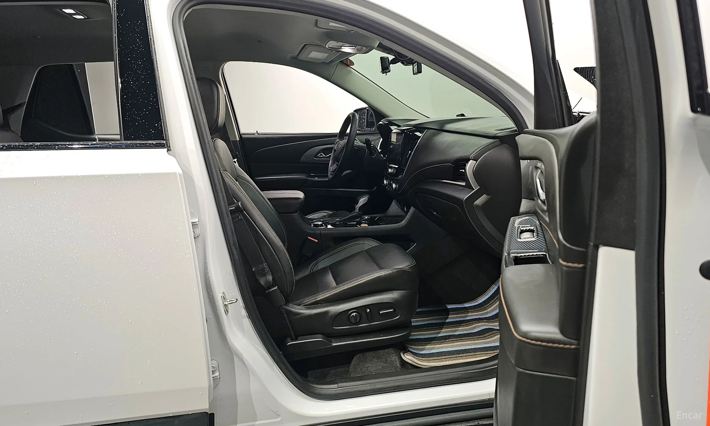 Chevrolet (GM Daewoo) Traverse превью 11