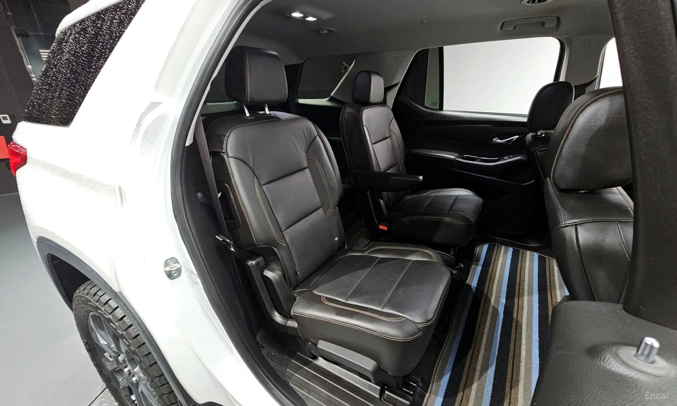 Chevrolet (GM Daewoo) Traverse превью 12