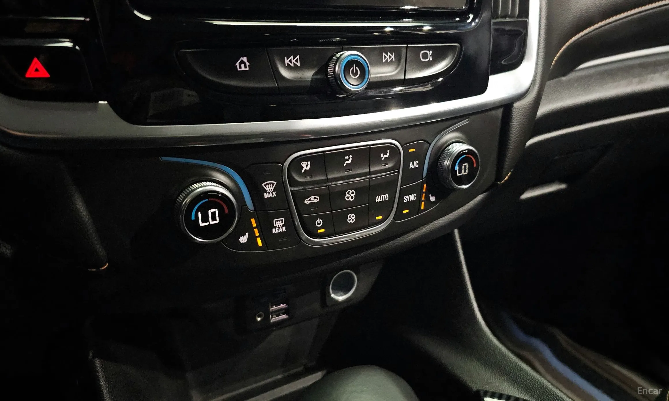 Chevrolet (GM Daewoo) Traverse превью 16