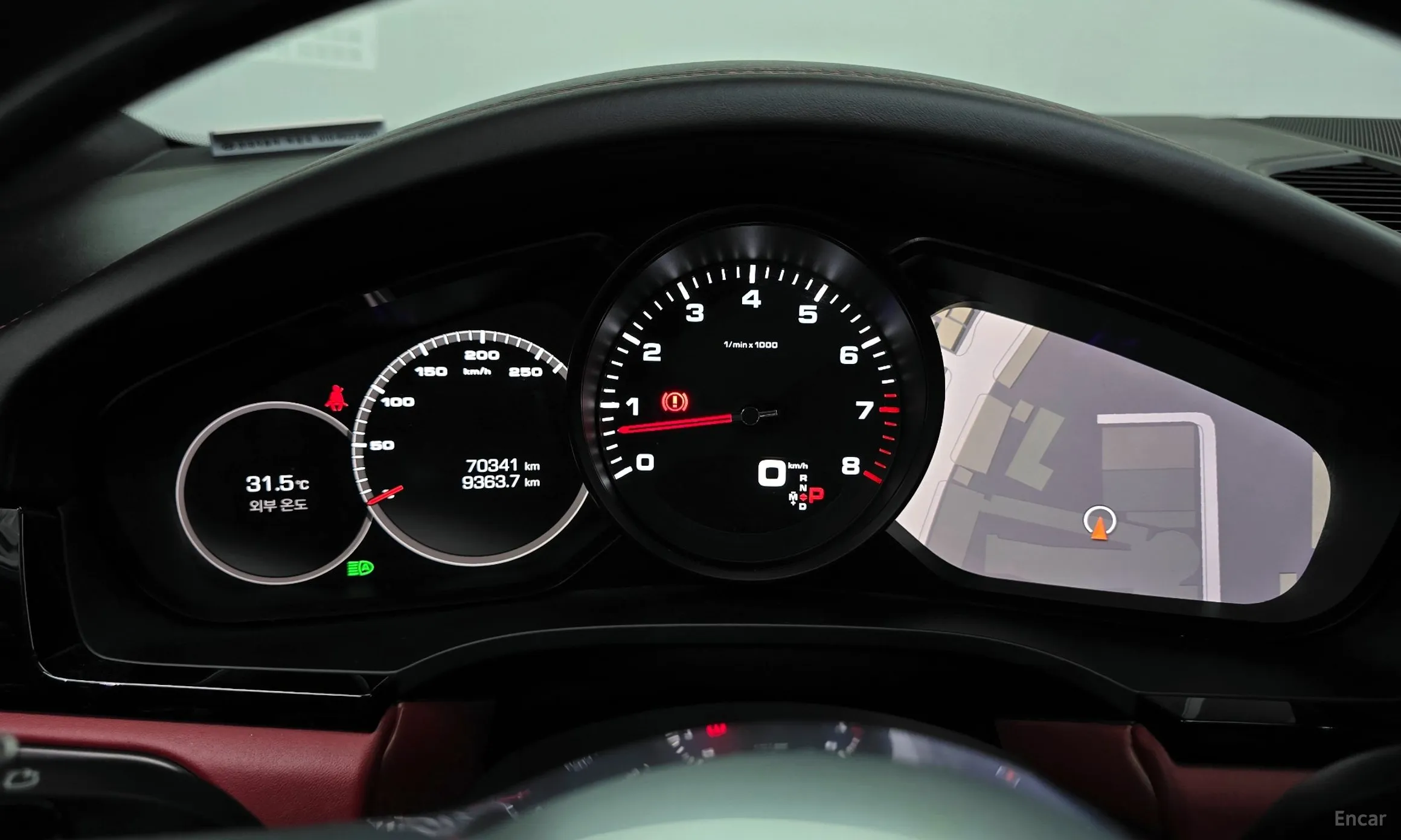 Porsche Cayenne (PO536) превью 8