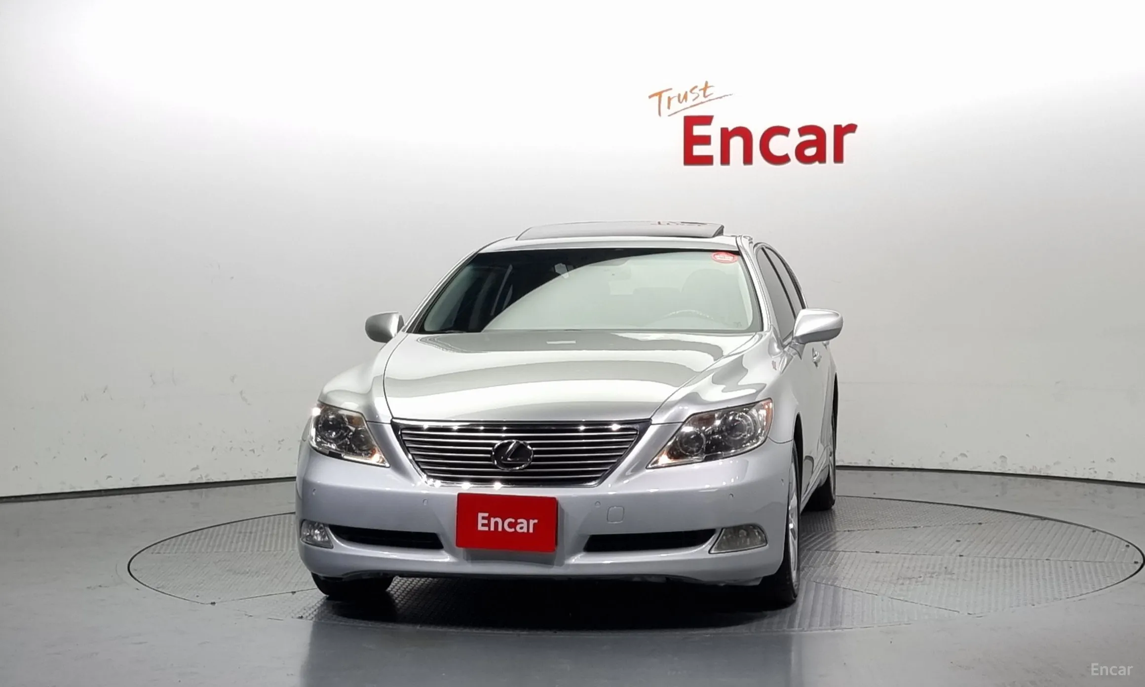Lexus LS460L превью 3