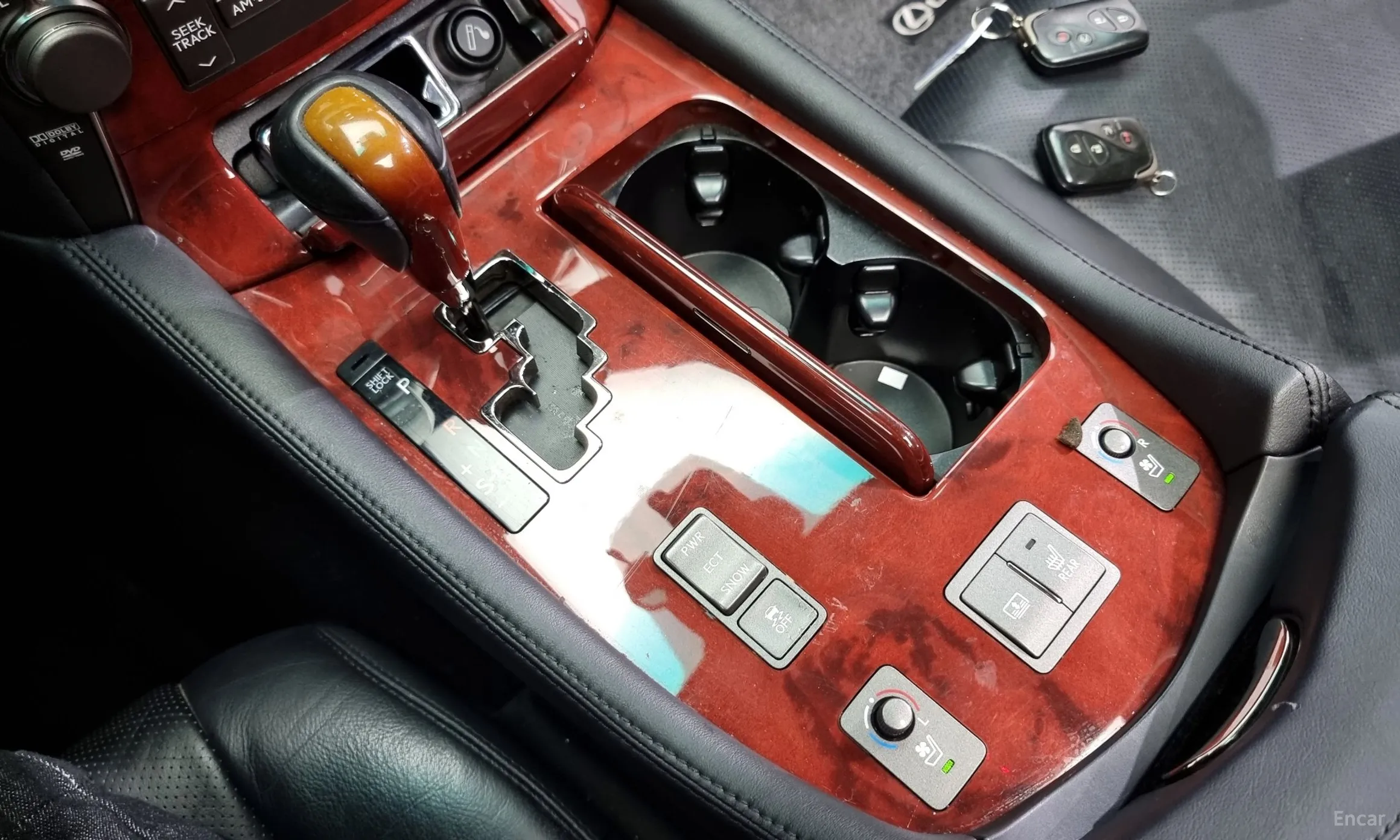 Lexus LS460L превью 9