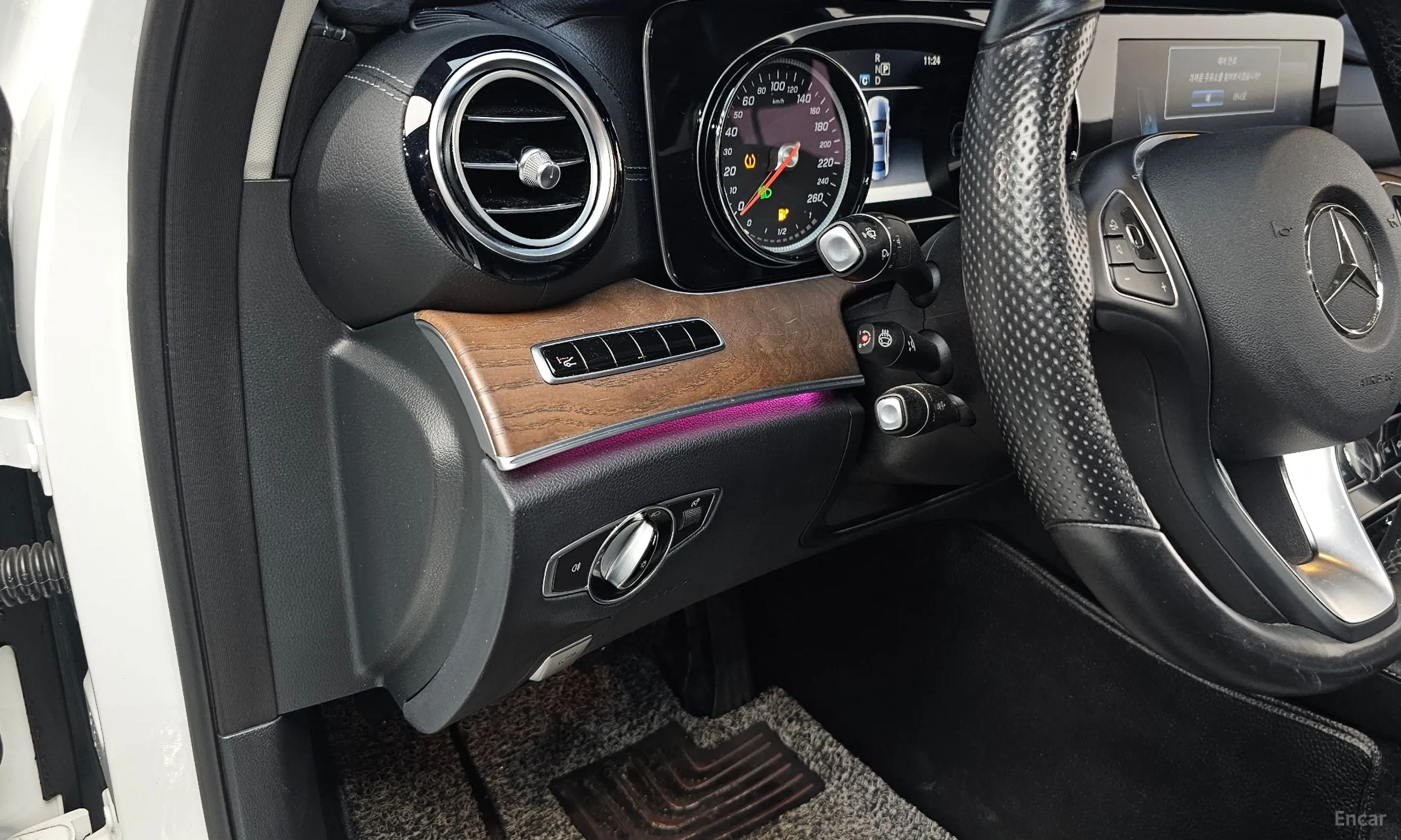 Mercedes Benz E-Class W213 превью 13
