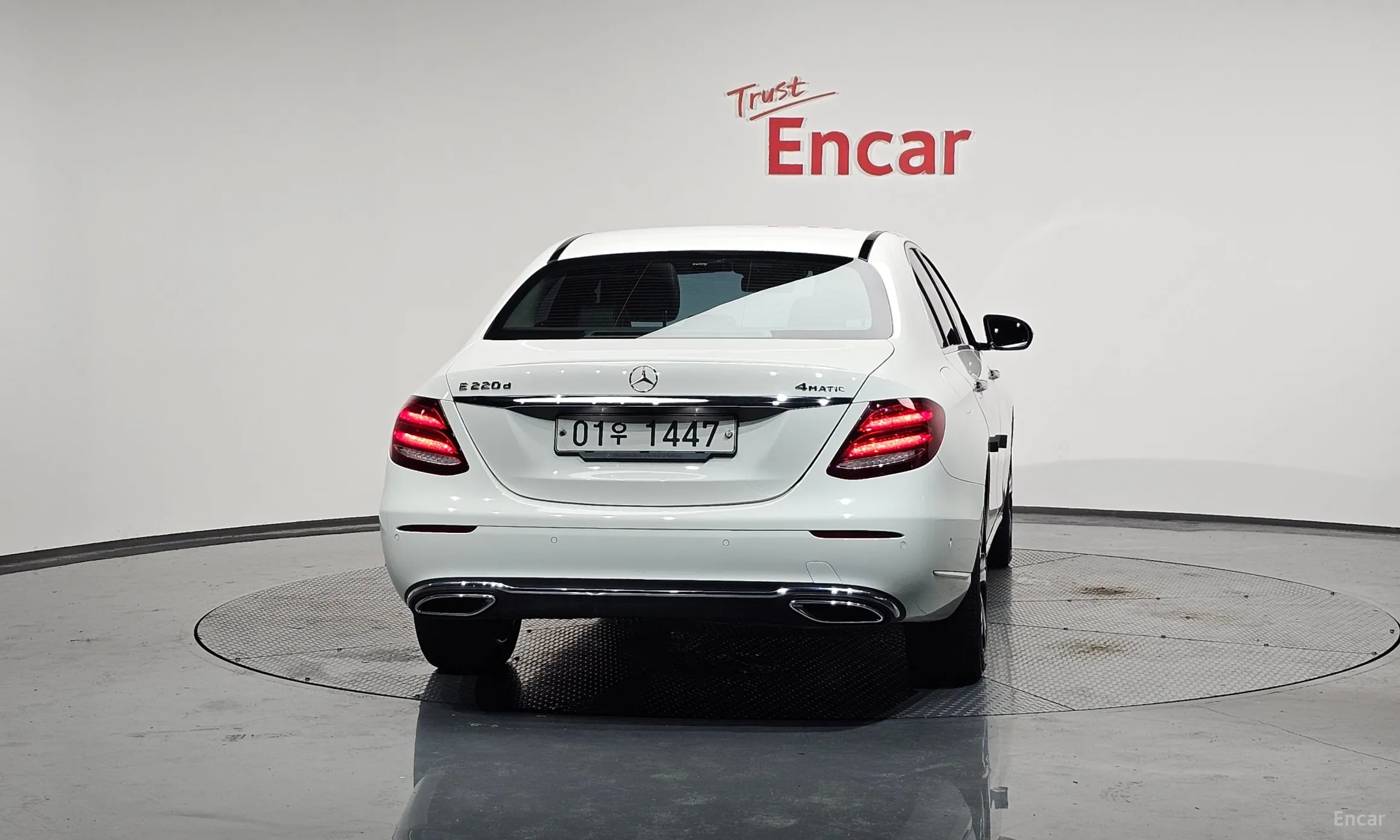 Mercedes Benz E-Class W213 превью 4