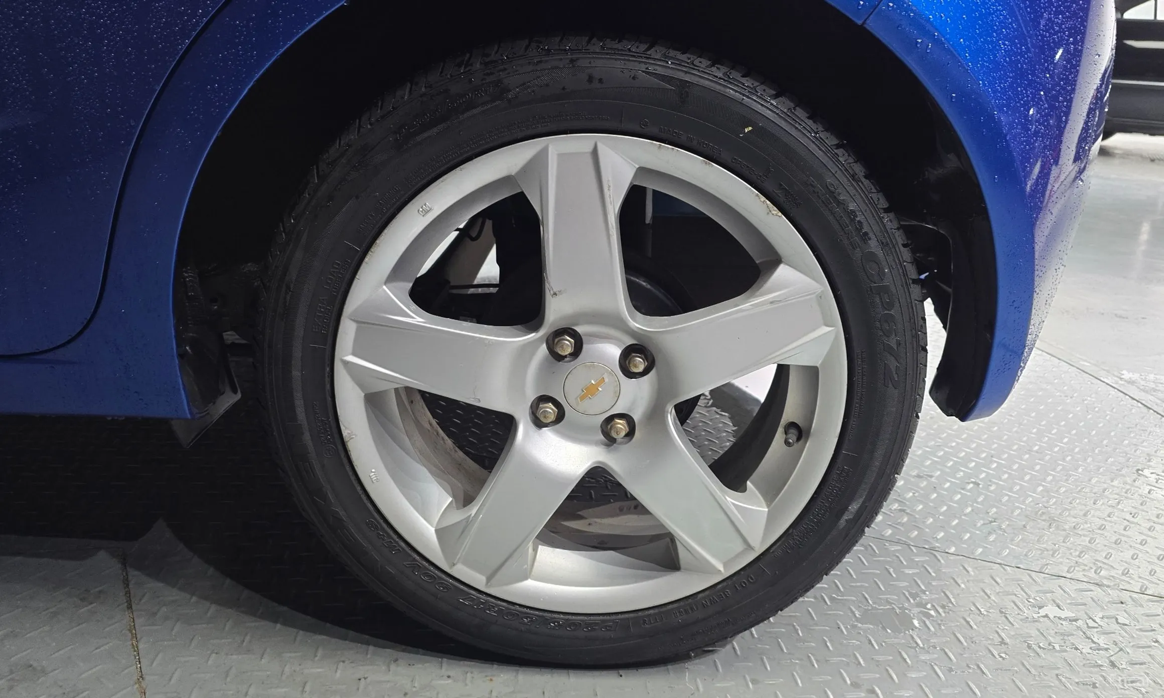 Chevrolet (GM Daewoo) Aveo Hatchback превью 5