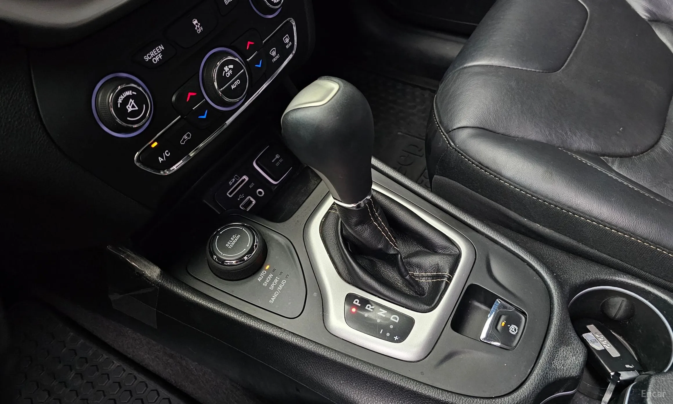 Jeep Cherokee (KL) превью 9