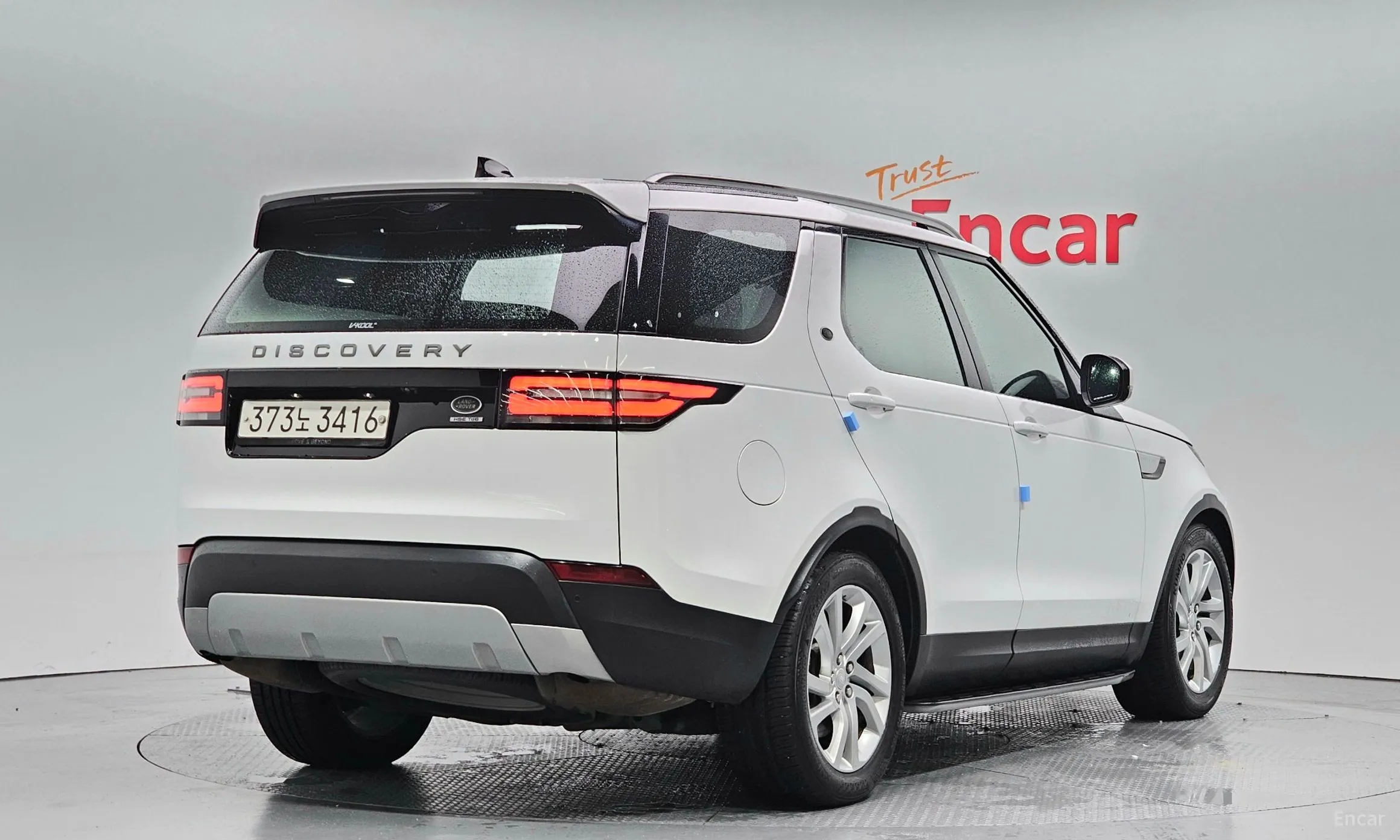 Land Rover Discovery 5 превью 2